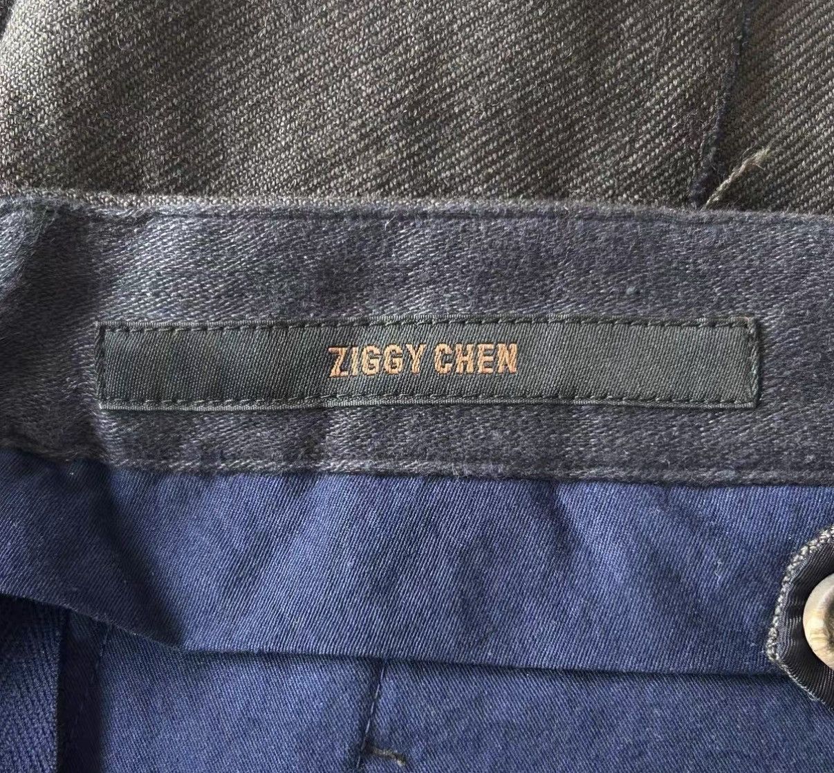 Ziggy Chen Ziggy Chen 19aw Slashed Raw Hem Trousers K4 Size US 30 / EU 46 - 7 Thumbnail