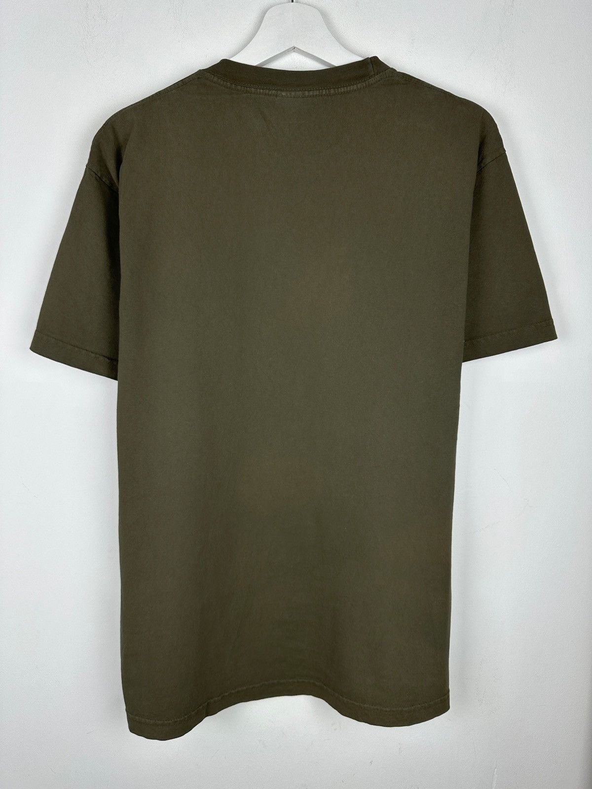 Undefeated Vintage Undefeated Center Logo T Shirt Tee Size US M / EU 48-50 / 2 - 9 Thumbnail