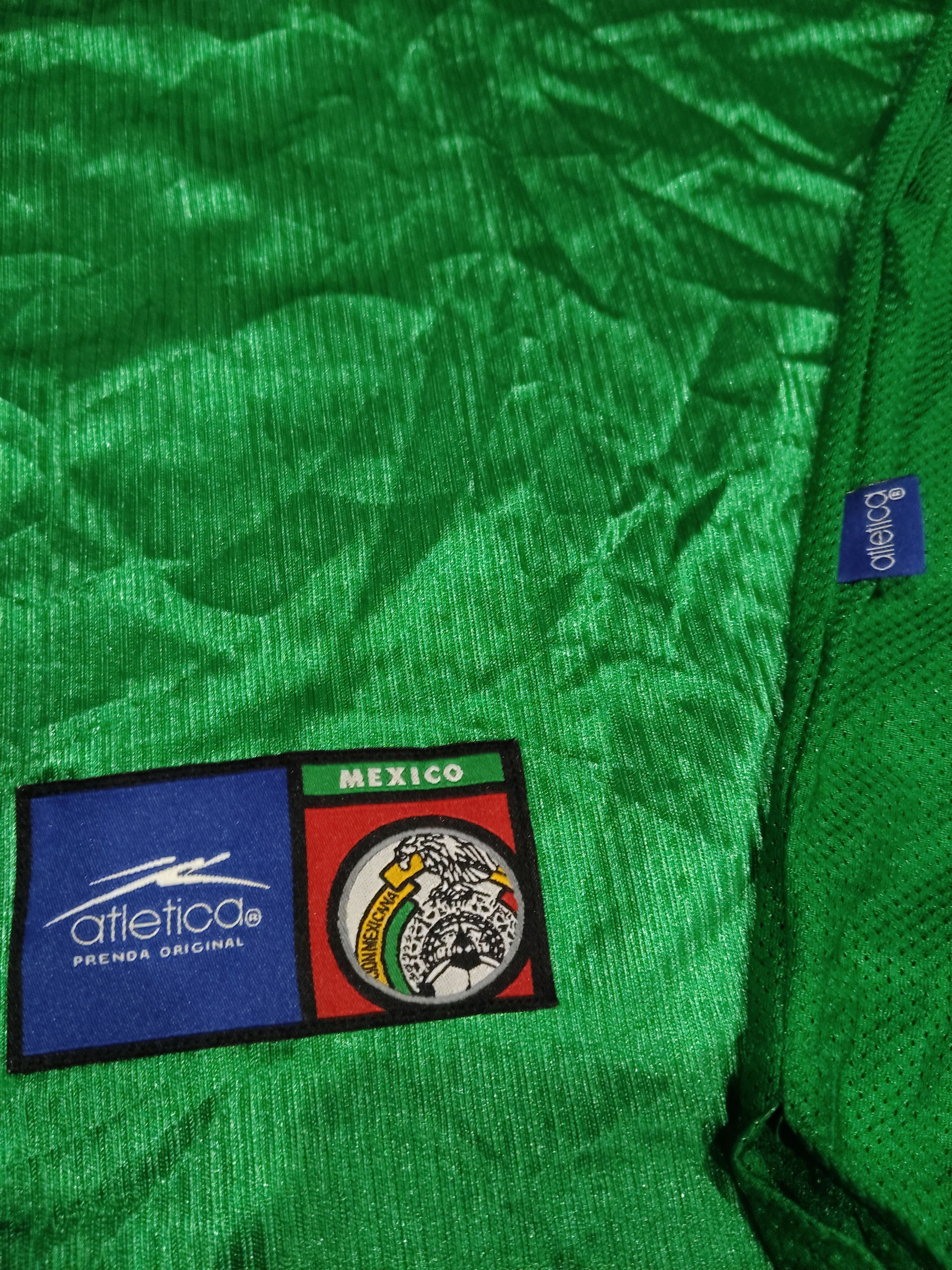 Chelsea Soccer Mexico 00/01 football jersey Size US M / EU 48-50 / 2 - 5 Thumbnail