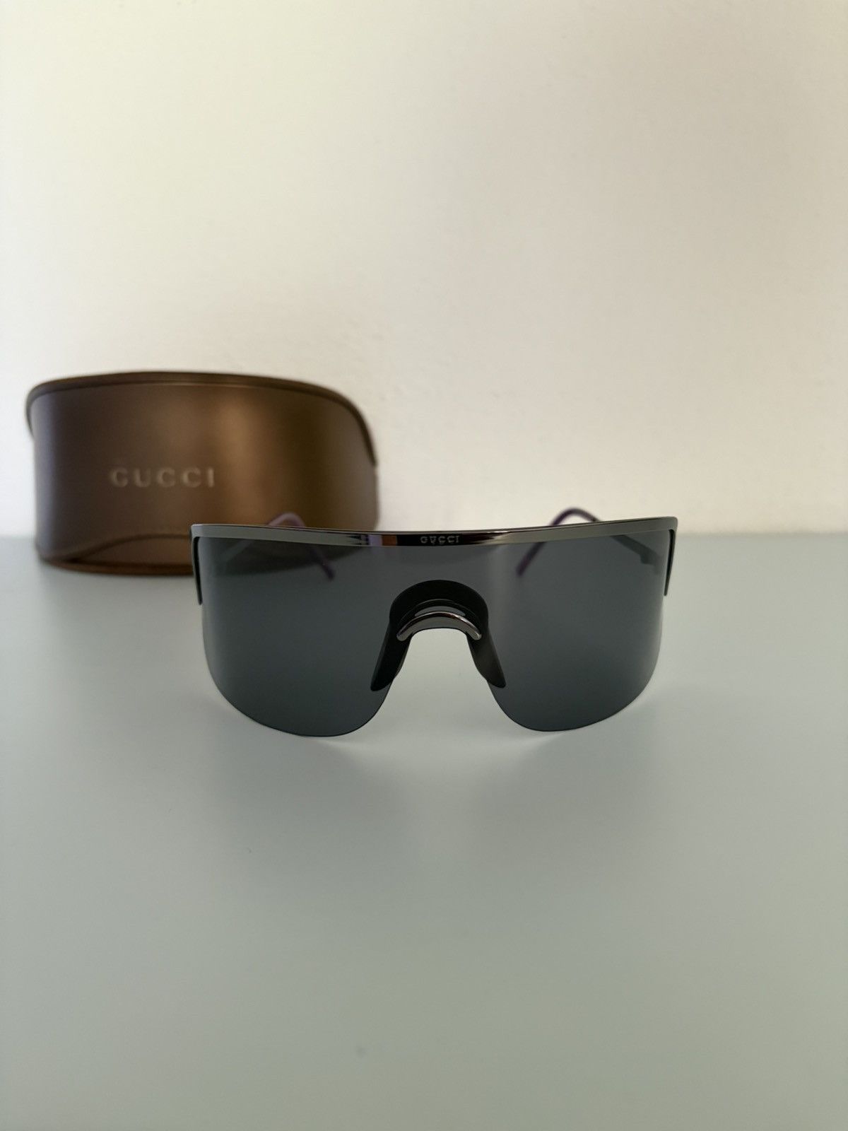 Gucci Gucci by Tom Ford 2001 "Aaliyah" oversize mask sunglasses Size ONE SIZE - 2 Thumbnail