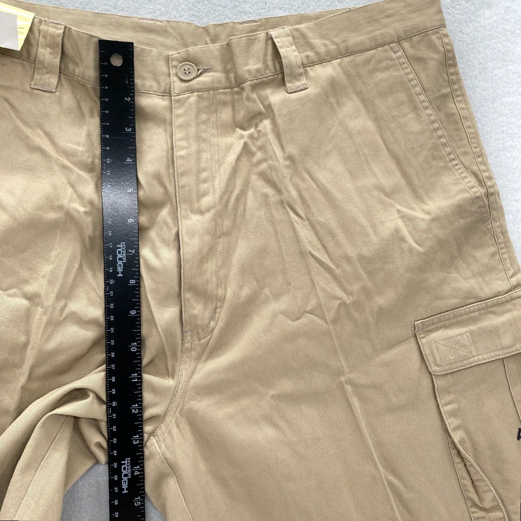 Akademiks VINTAGE Akademiks Cargo Shorts Mens 38 Khaki Beige Relaxed Embroidered Hip Hop Size US 38 / EU 54 - 7 Thumbnail