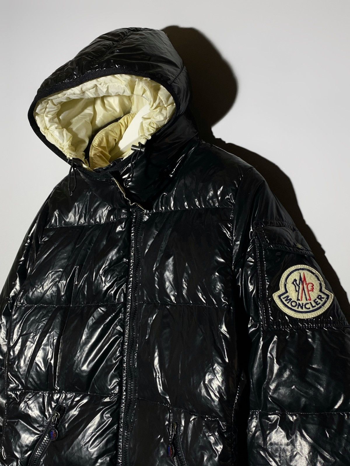 Moncler Moncler Badia Down Puffer Jacket Big Pocket Patch Logo Size L / US 10 / IT 46 - 3 Thumbnail