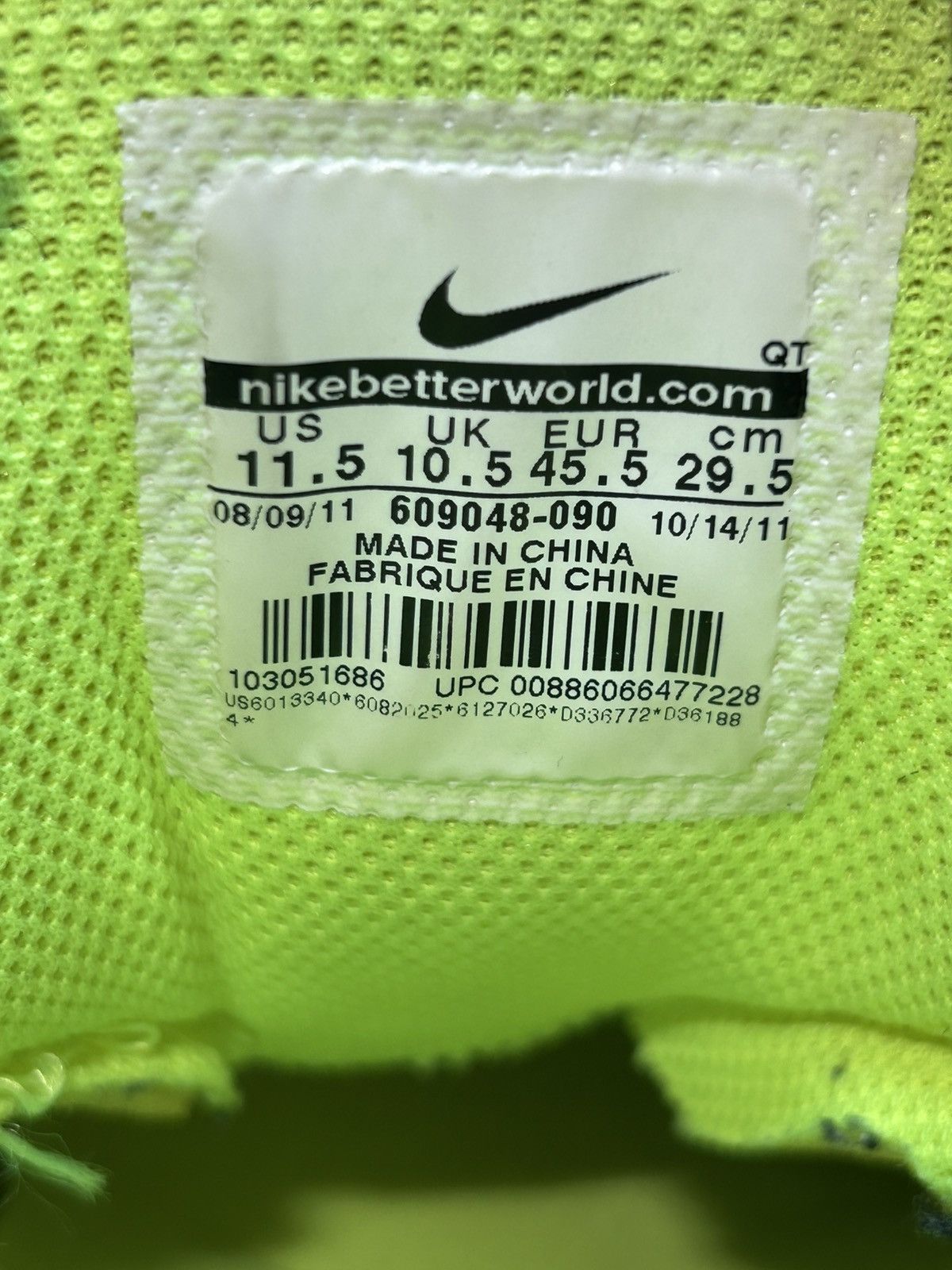 Nike Size 11.5 - Nike Air Max 95 OG Big Bubble - Neon Black Volt Size US 11.5 / EU 44-45 - 10 Thumbnail