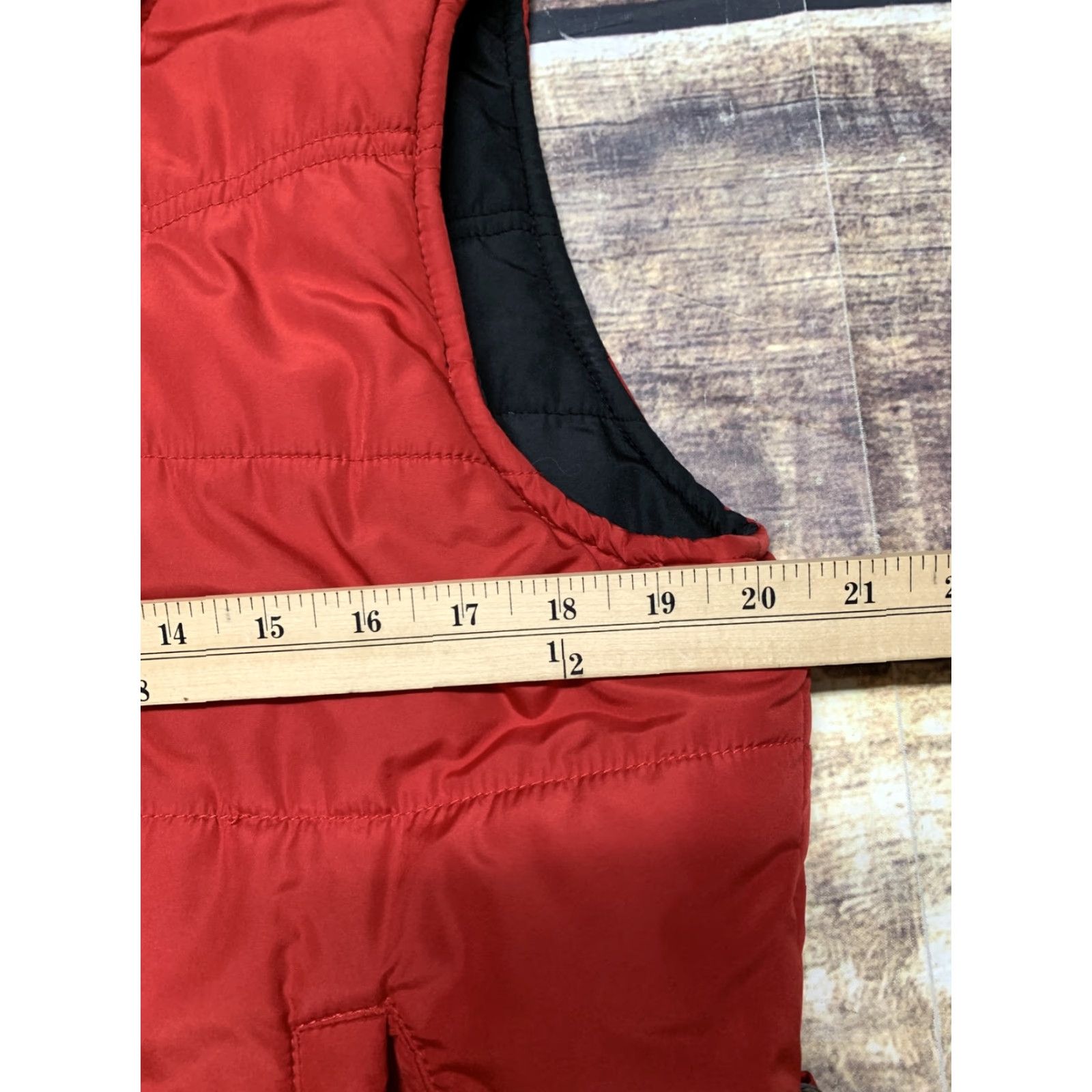Vintage Winter Quilted Vest Mens Large Red Size Large Warm Pockets Adjustable Waist Size US L / EU 52-54 / 3 - 6 Thumbnail