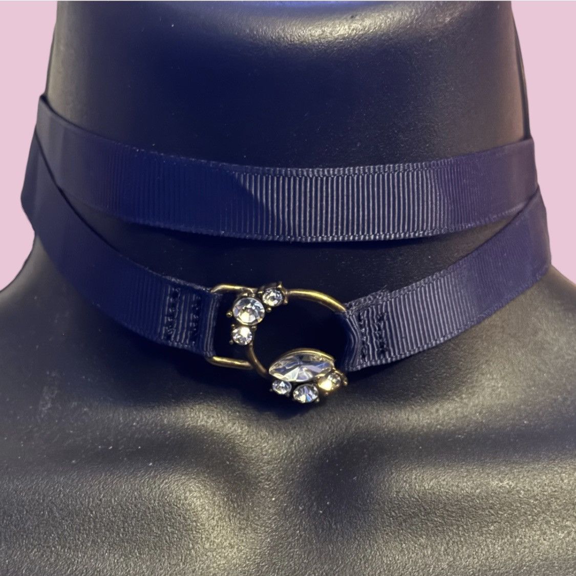 Other Sugarfix navy blue crystal pendant ribbon choker necklace Size ONE SIZE - 1 Thumbnail