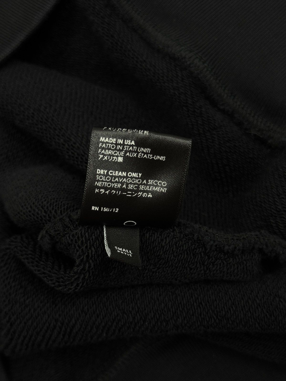 Amiri Amiri Size S Sweatshirt Black Floral Chest Peace Logo Size US S / EU 44-46 / 1 - 9 Thumbnail