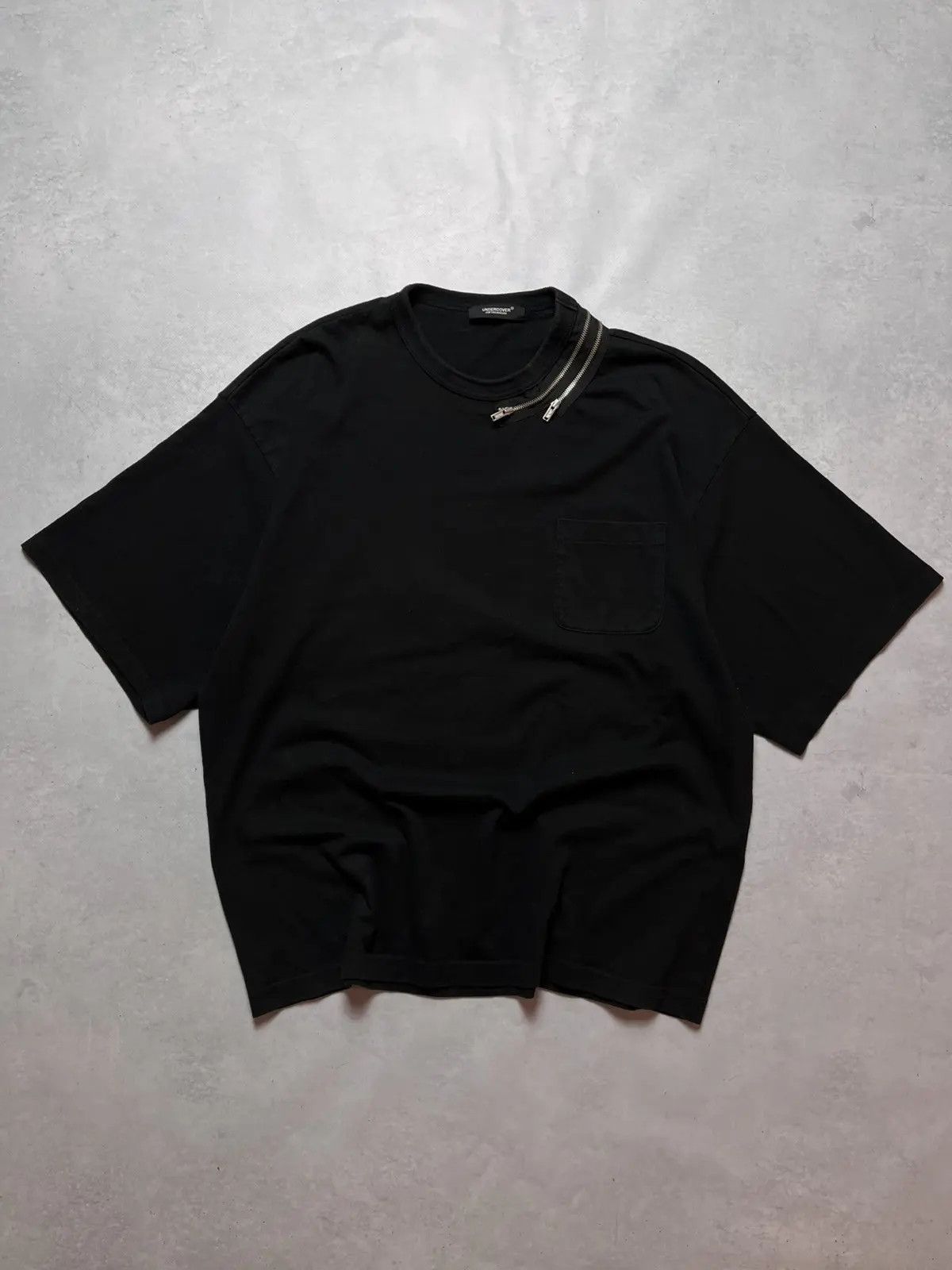 Undercover VERY RARE SS23 UNDERCOVER ZIP DETAILED T-SHIRT TEE Size US L / EU 52-54 / 3 - 1 Thumbnail