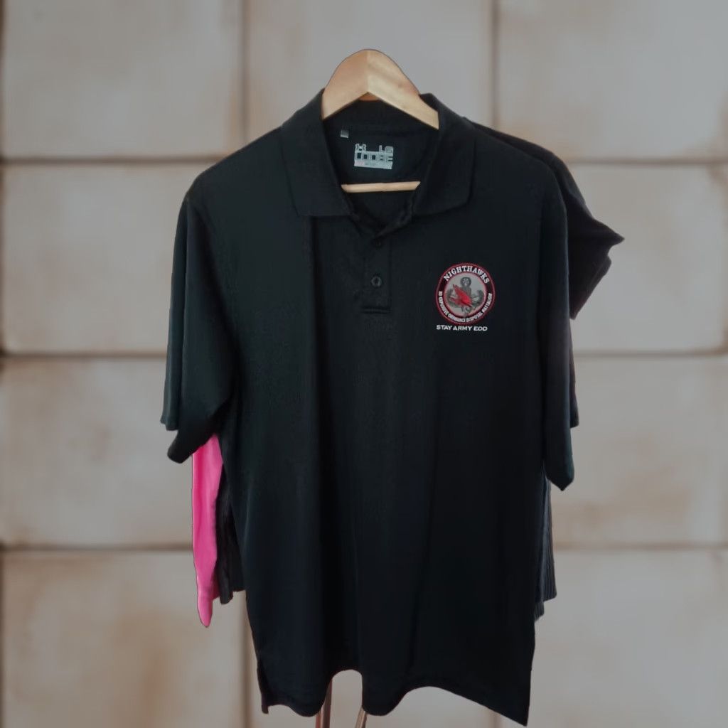 Under Armour VINTAGE Nighthawks Army Explosive Disposal Battalion Under Armour Shirt Polo Men Black L Under armour Army EOD Polo Shirt Mens L Size US L / EU 52-54 / 3 - 1 Thumbnail