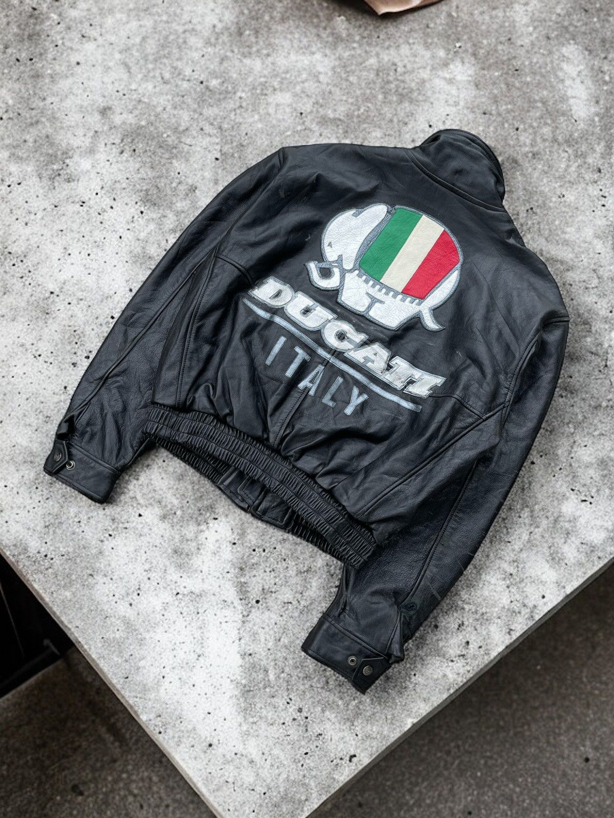 Ducati × Kadoya 🔥RARE🔥 DUCATI ITALY BY KADOYA GENUINE LEATHER RAIDER JACKET Size US M / EU 48-50 / 2 - 6 Thumbnail