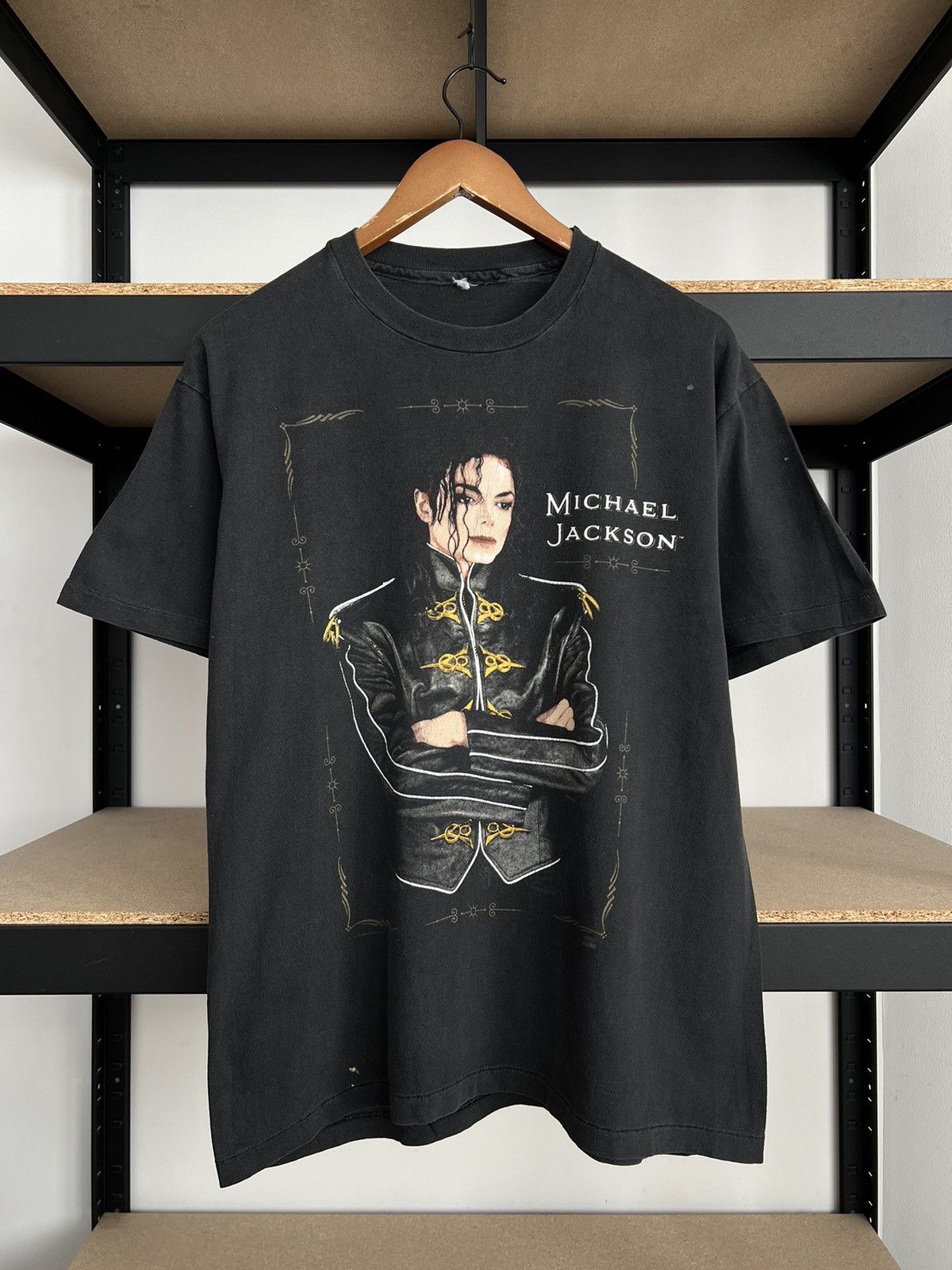 Band Tees Vintage 1992 Michael Jackson Dangerous King of Pop T-shirt Size US L / EU 52-54 / 3 - 3 Thumbnail