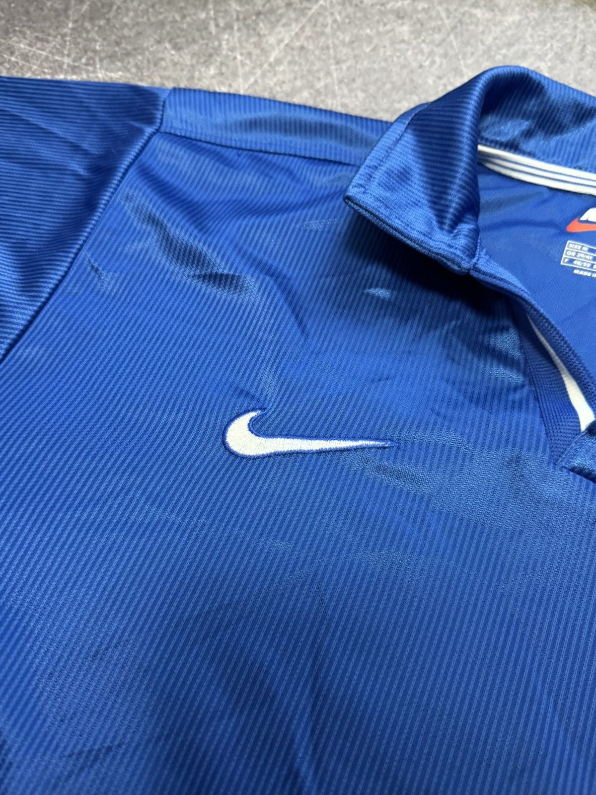 Nike 1997 Nike Vintage Italy Oversize Soccer Jersey Polo Y2K Size US M / EU 48-50 / 2 - 9 Thumbnail