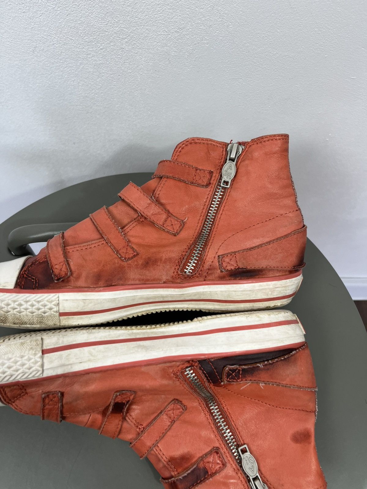 ASH ASH Distressed High Top Sneakers EU 39 Leather Buckle Zip Size US 8 / IT 38 - 8 Thumbnail