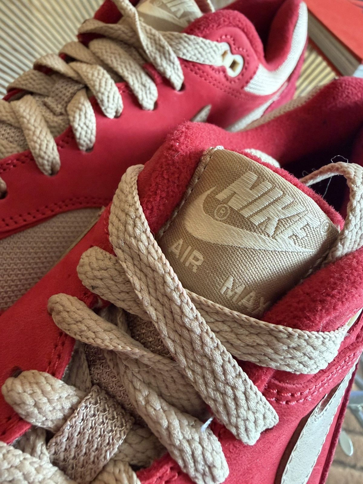 Nike NIKE AIR MAX 1 PREMIUM RETRO -Red Mushroom & Vanilla US 10.5 Size US 10.5 / EU 43-44 - 3 Thumbnail