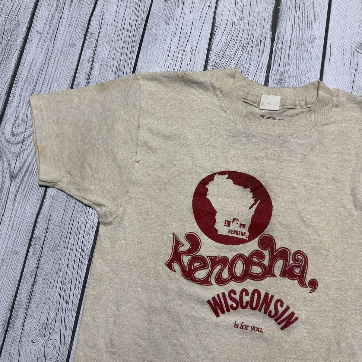 Vintage Vintage Kenosha Wisconsin tee Size US S / EU 44-46 / 1 - 3 Thumbnail