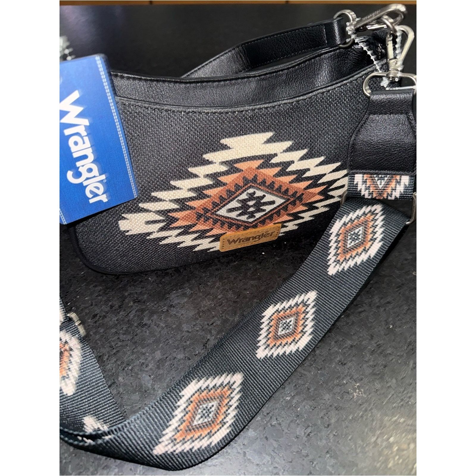 Wrangler WRANGLER Black Aztec CANVAS shoulder Bag Embroidered Strap Size ONE SIZE - 7 Thumbnail