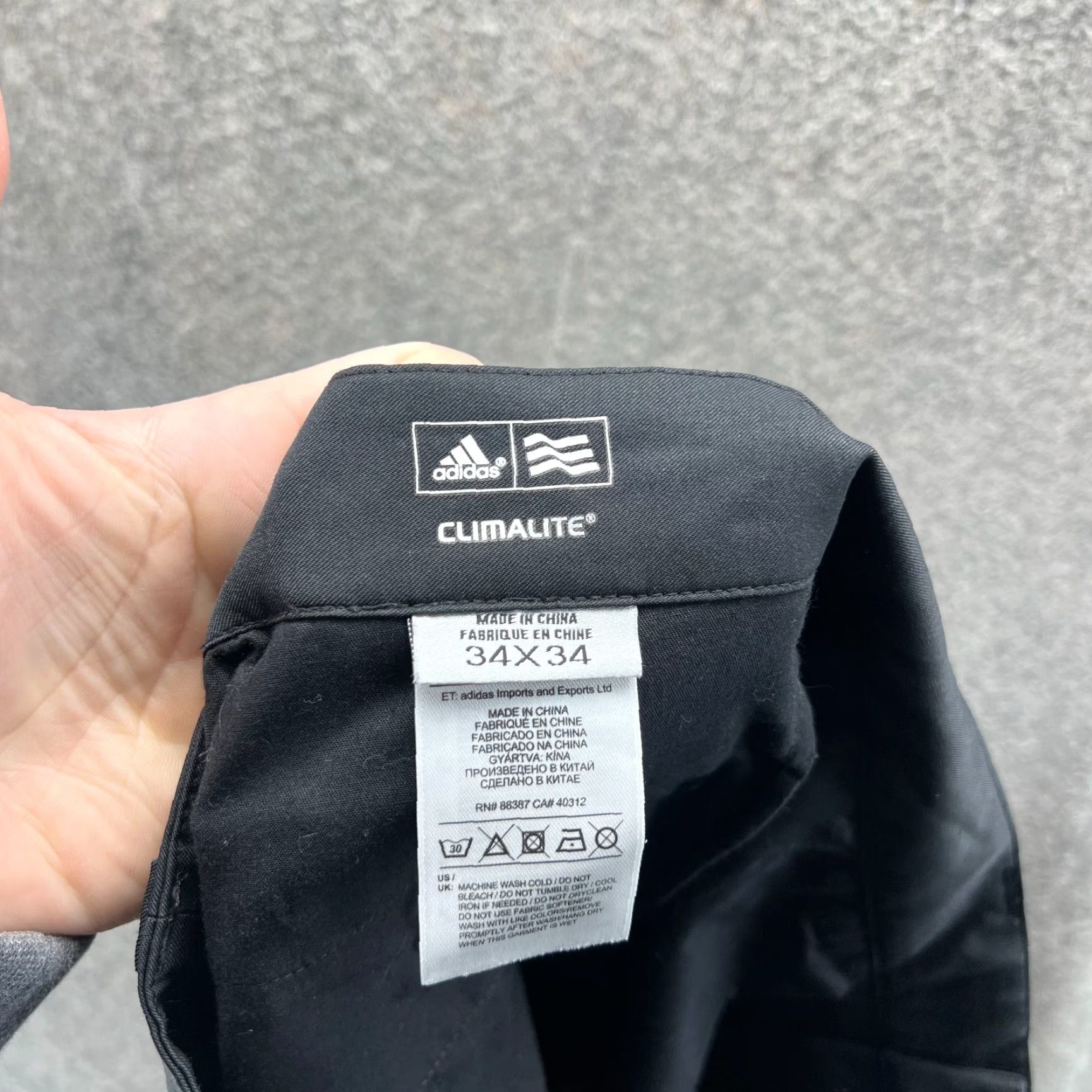 Adidas Adidas Pants Men 34x34 Black Chino Pleated Trousers Vintage Comfort Klimalite Straight Leg Casual Office Size US 34 / EU 50 - 4 Thumbnail