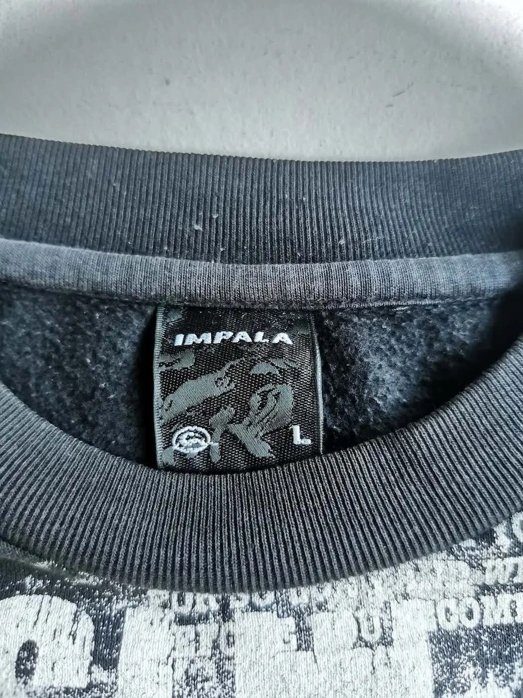 Vintage Vintage Massive Evidence Impala Style Design Sweatshirt Size US L / EU 52-54 / 3 - 3 Thumbnail