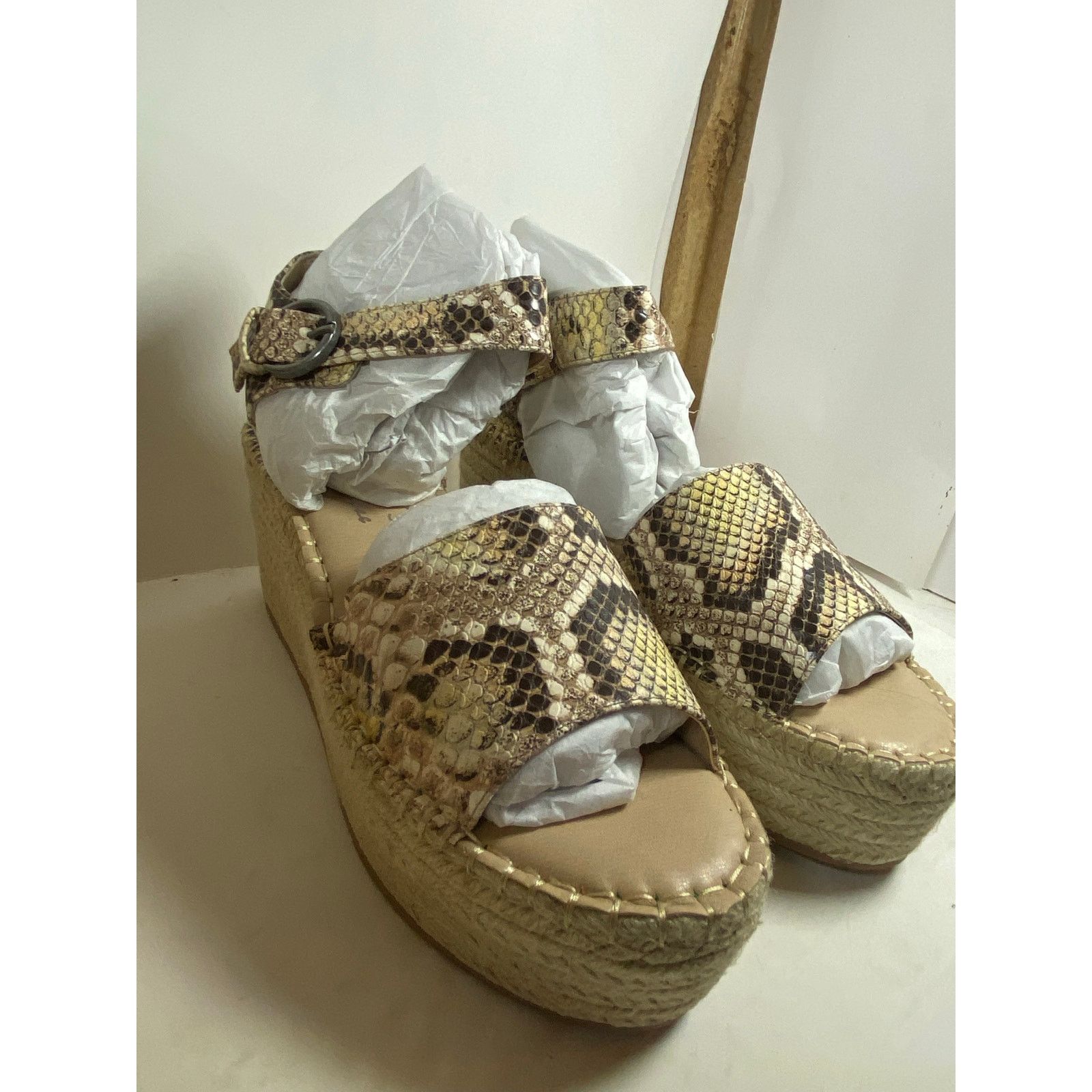 Matisse Coconuts Matisse Flirty Natural Snakeskin Espadrille Wedge Size US 10 / IT 40 - 7 Thumbnail