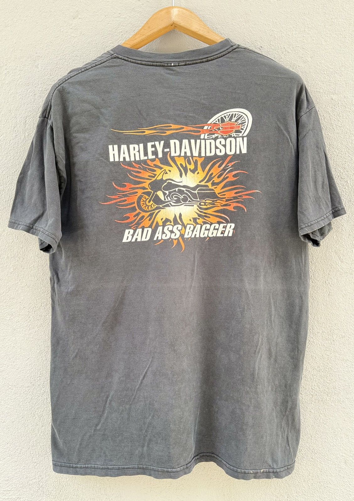 Harley Davidson Thrashed Vintage Harley Davidson Flame Bad Ass Bagger Tee Size US L / EU 52-54 / 3 - 1 Thumbnail