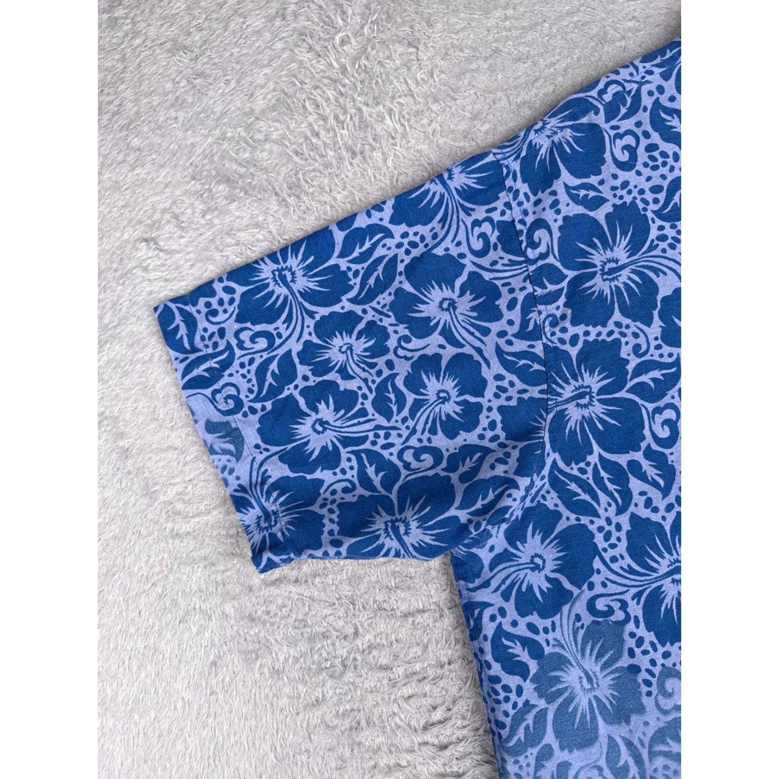 Vintage N.E. Limited Shirt Adult 2XL Blue Ombré Floral Leaf Button Cotton Hawaiian Shirt (N.E. Limited) Size US XXL / EU 58 / 5 - 3 Thumbnail