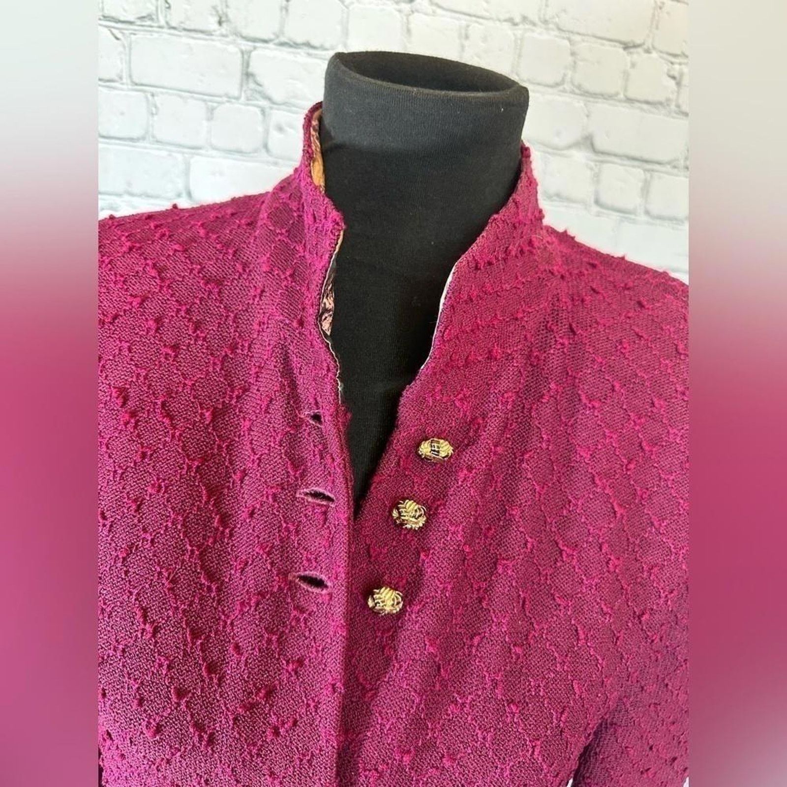 St. John St John Knit Vintage Elegant Long Coat with Floral Collar Size L / US 10 / IT 46 - 5 Thumbnail