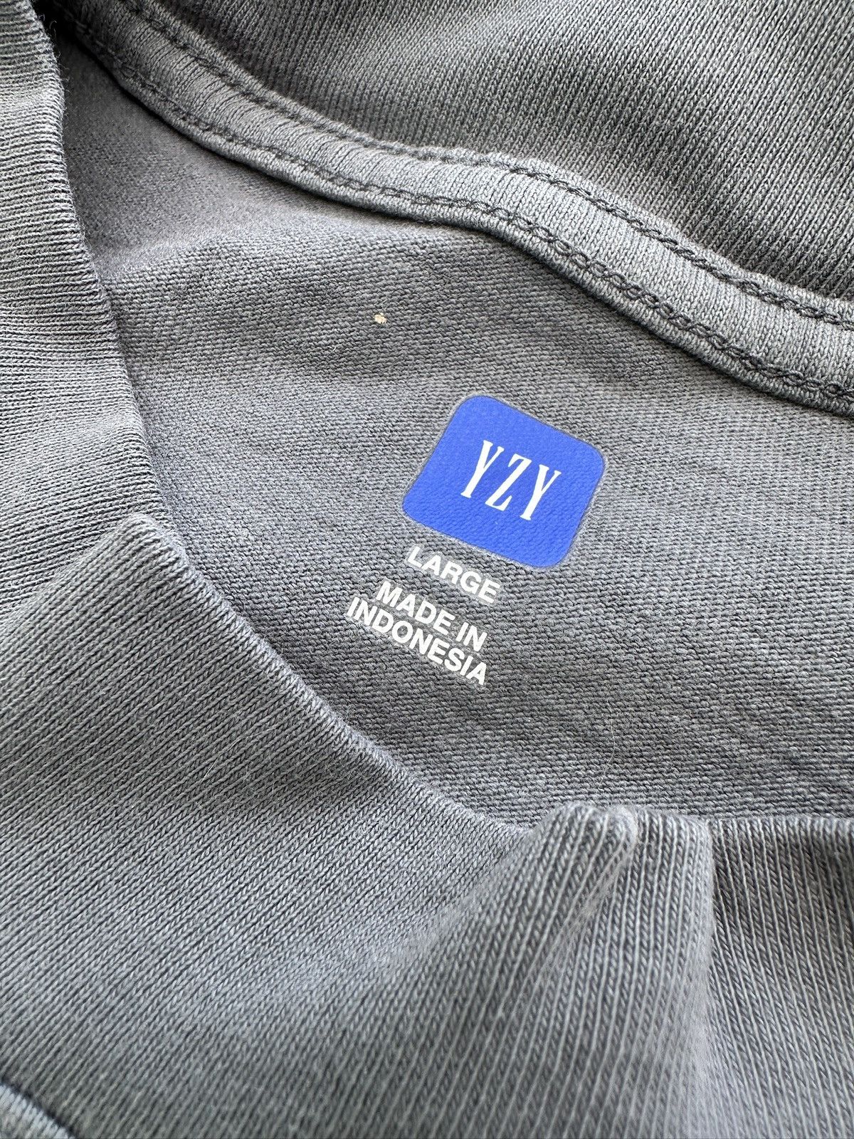 Balenciaga × Gap × Kanye West Balenciaga × Gap x Kanye West Yeezy Gap LOGO Long Sleeve Size US L / EU 52-54 / 3 - 3 Thumbnail