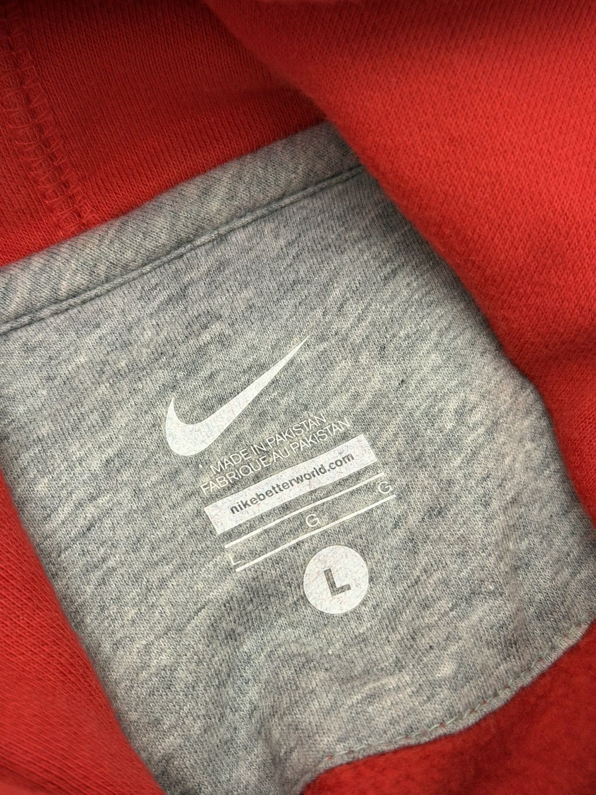 Nike Nike Check Swoosh Embroidered Logo Red Hoodie Size Large Size US L / EU 52-54 / 3 - 6 Thumbnail