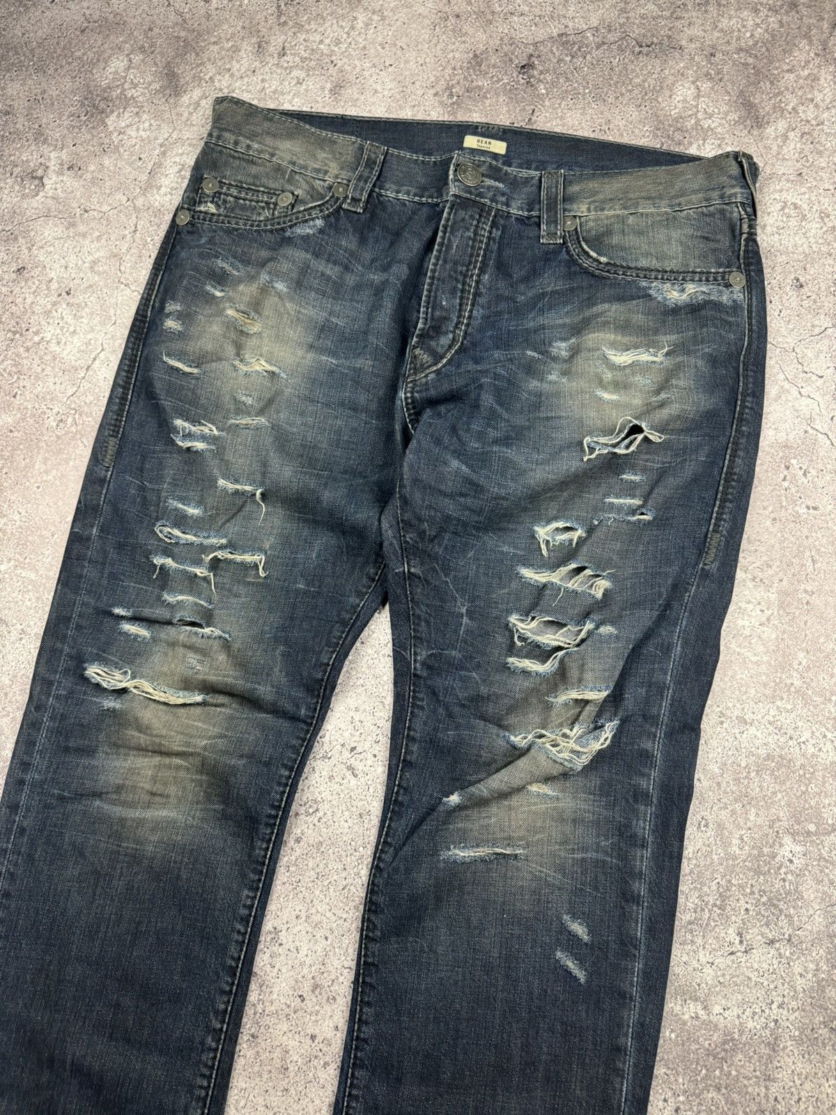 True Religion Crazy Vintage True Religion distressed baggy jeans Japanesse Size US 36 / EU 52 - 5 Thumbnail