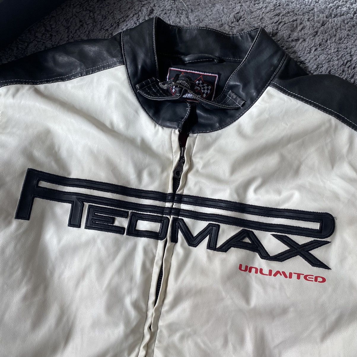 Vintage Vintage Leather Jacket Redmax Unlimited Crew Y2K Size US L / EU 52-54 / 3 - 3 Thumbnail