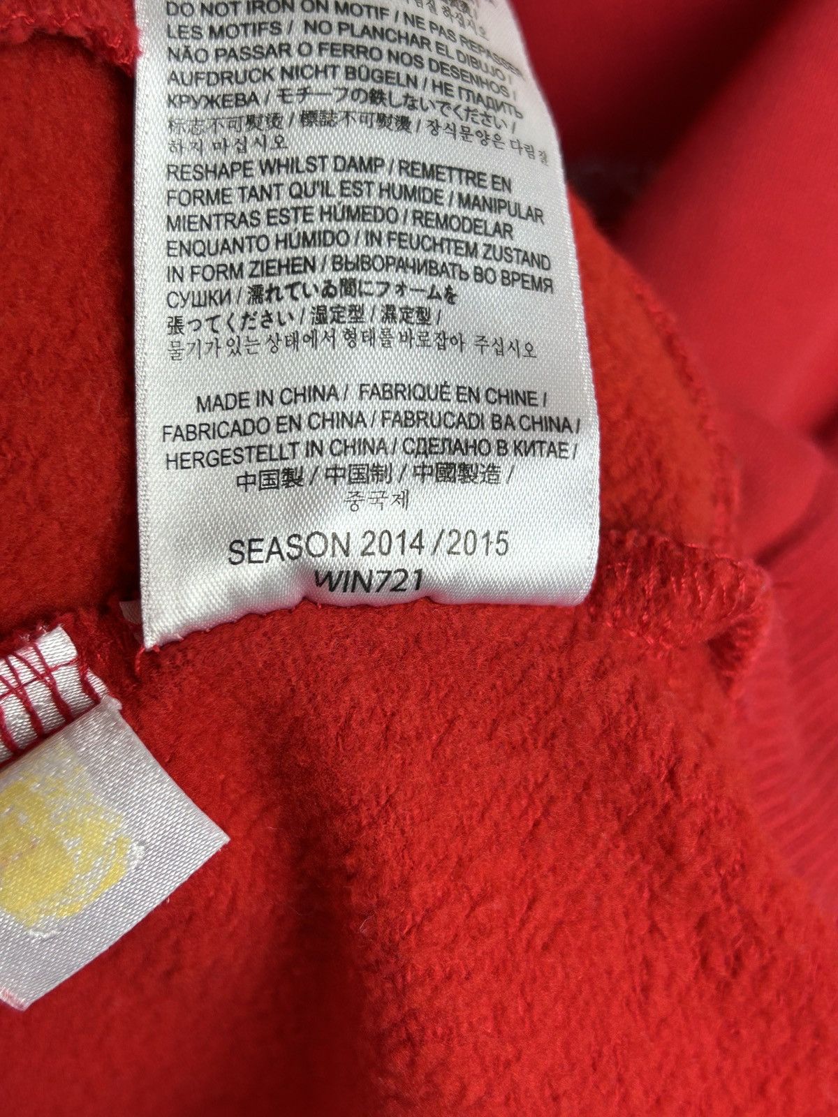 Warrior Warrior x Liverpool 2014/15 Soccer Football Hoodie Red Size US M / EU 48-50 / 2 - 11 Thumbnail