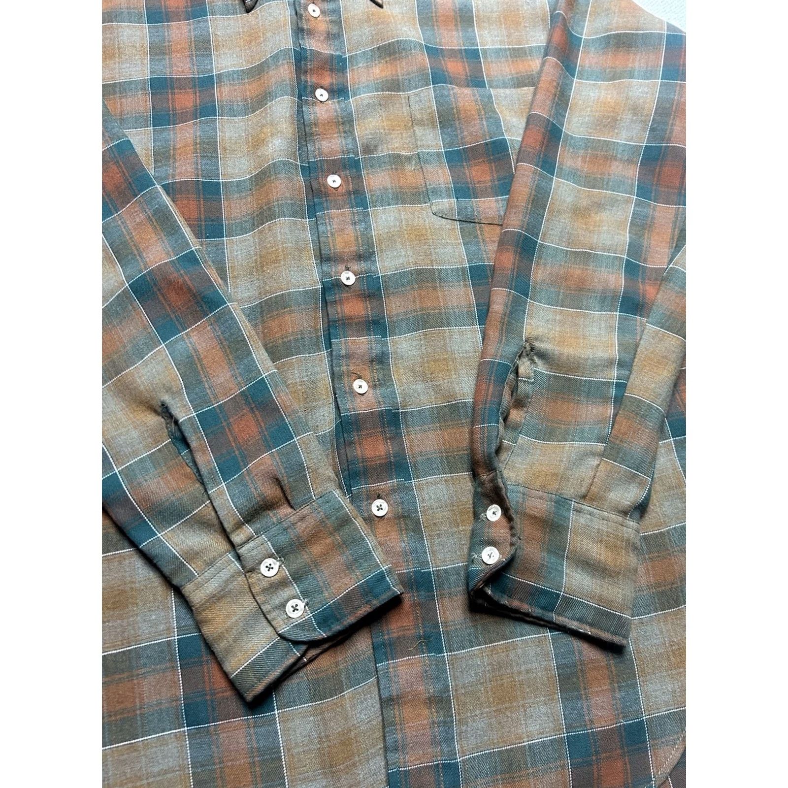 Vintage VINTAGE 1960s Long Sleeve Button Shirt Rayon Shadow Plaid Men’s XL Shirt Size US XL / EU 56 / 4 - 2 Thumbnail
