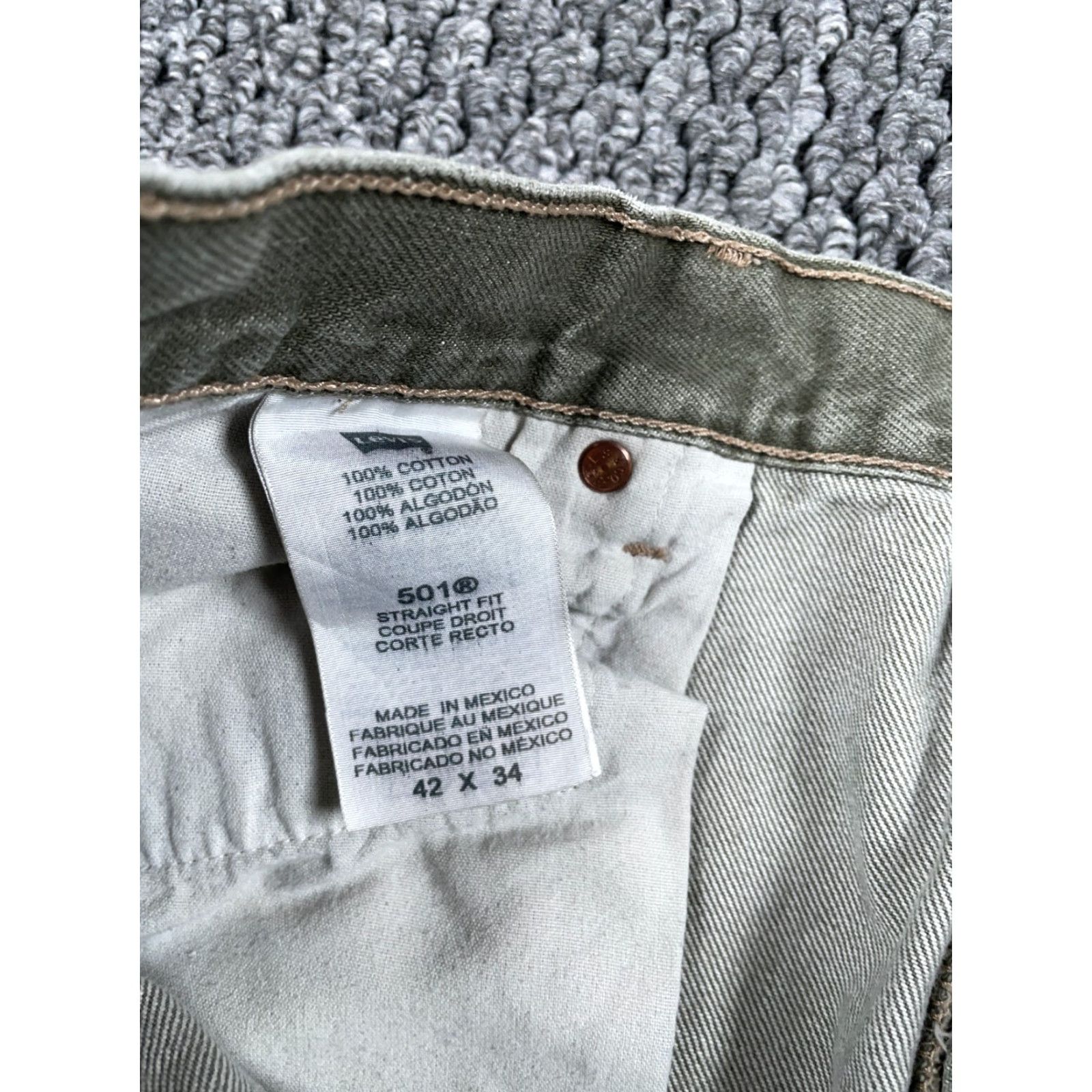 Levi's VINTAGE Levi's 501 Jeans Men - Olive Green Denim - Straight Leg, Button Fly - 39x30 (42/34Tag) - 90s Classic Casual World of Levi's Mens U.S. Size US 39 - 5 Thumbnail