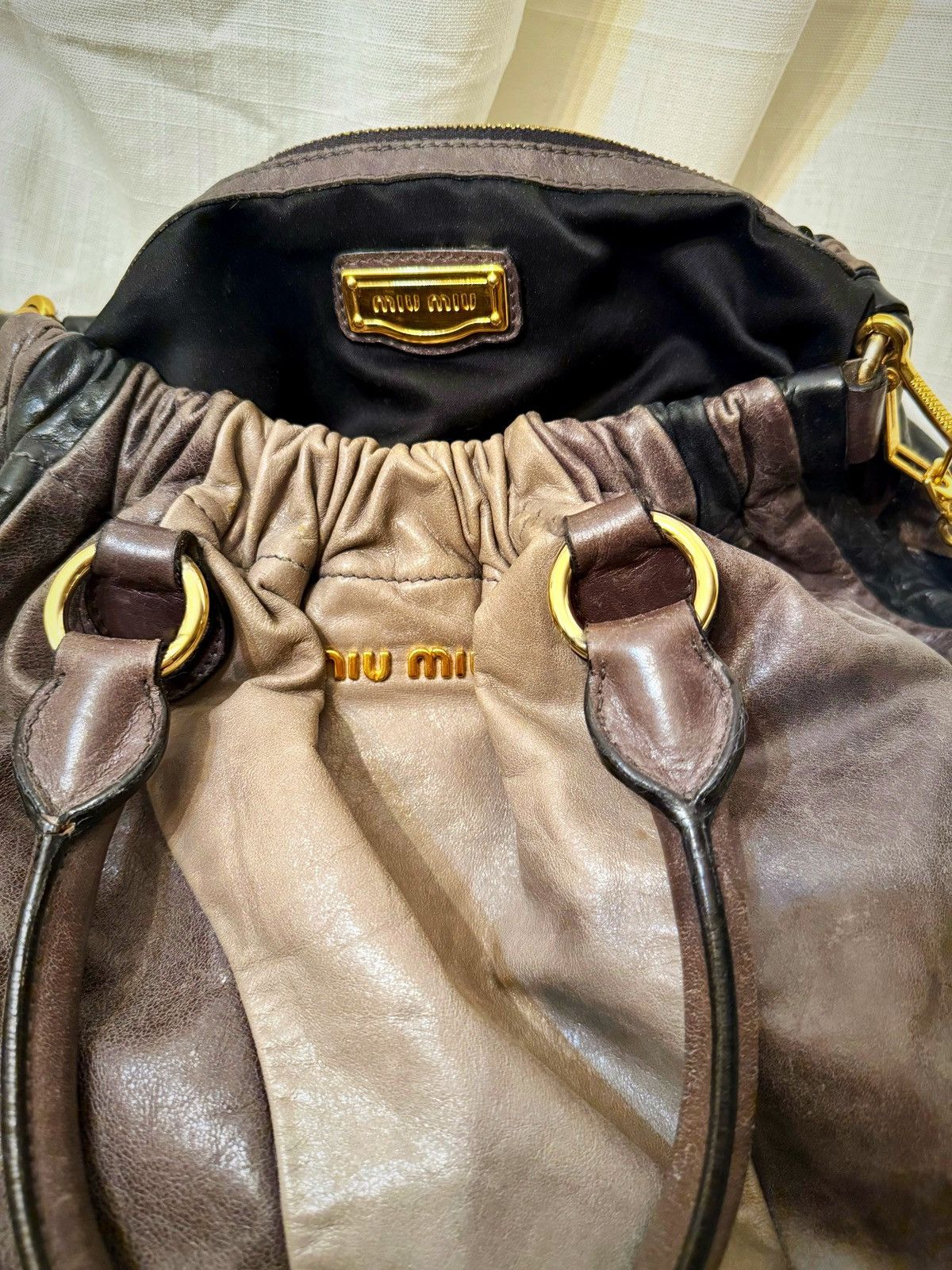 Miu Miu Mui Mui Hobo Leather Bucket Bag Size ONE SIZE - 9 Thumbnail