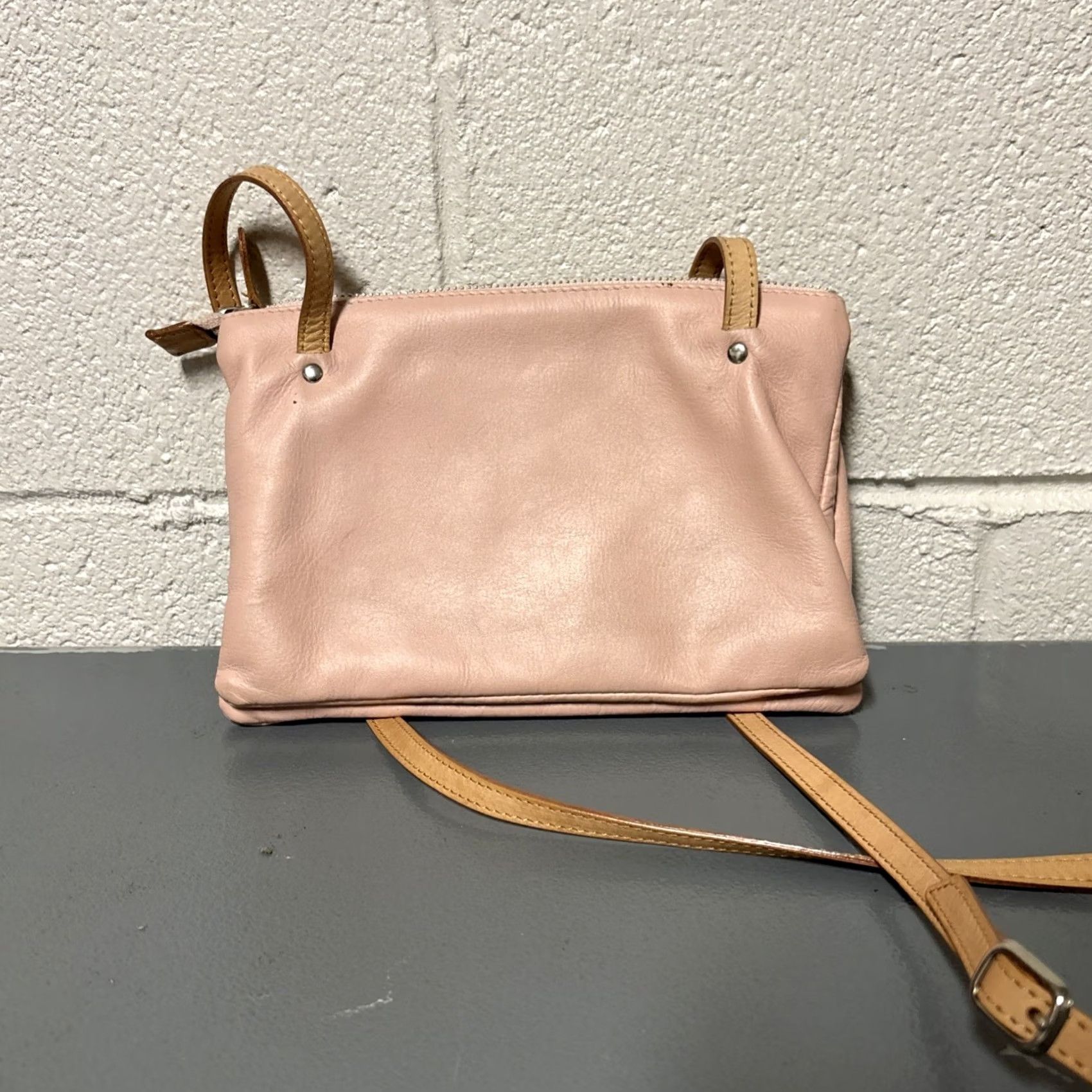 Vintage Moscardini Firenza Pink Blush Leather Crossbody Bag Shoulder Florence Italy Crossbody Bag Women Medium Pink Blush Leather Italian Vintage No N/A Size ONE SIZE - 2 Thumbnail