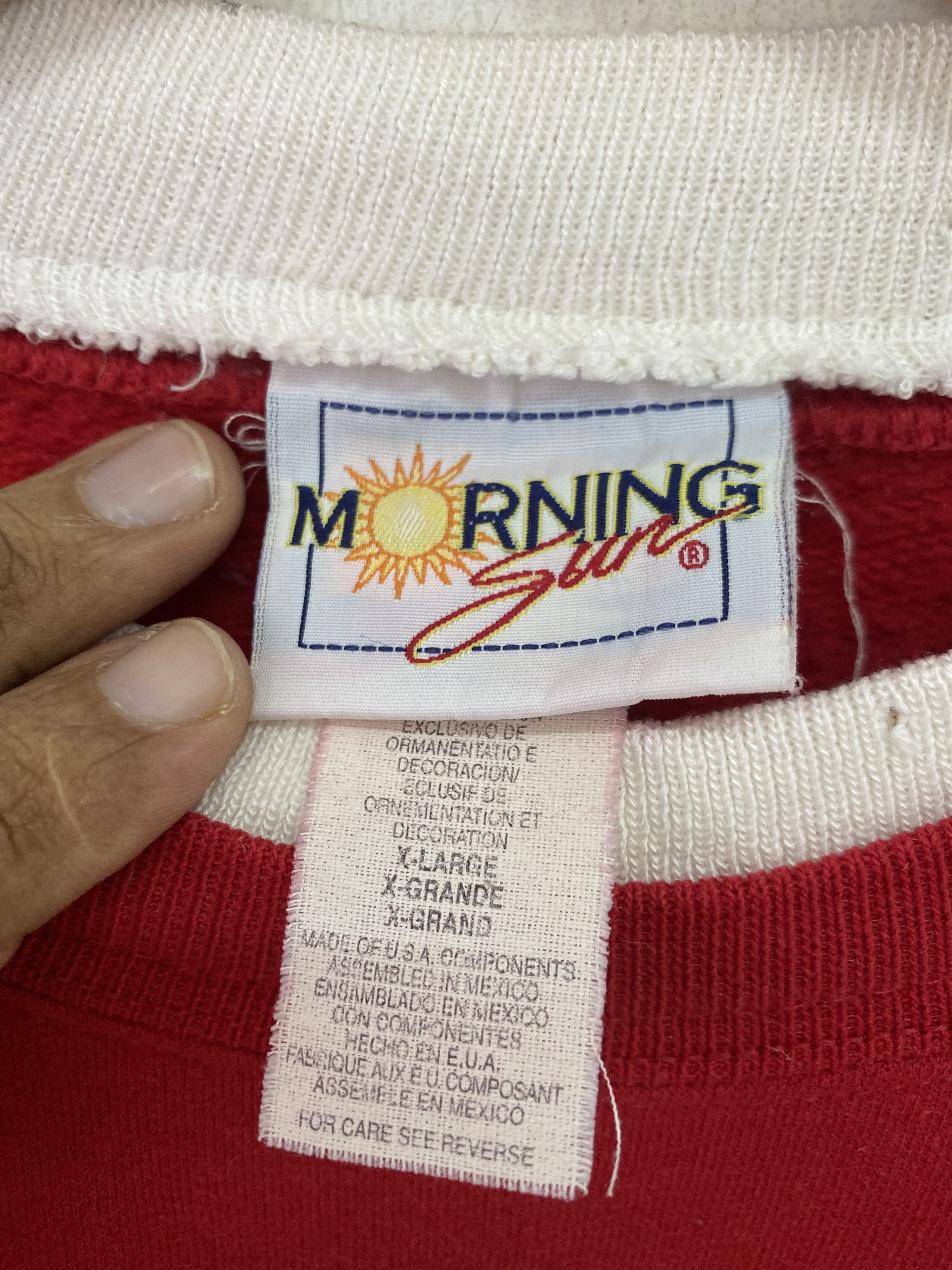 Vintage Vintage 90s Morning Suns Cardinal Bird Sweatshirt XLarge Size US XL / EU 56 / 4 - 9 Thumbnail
