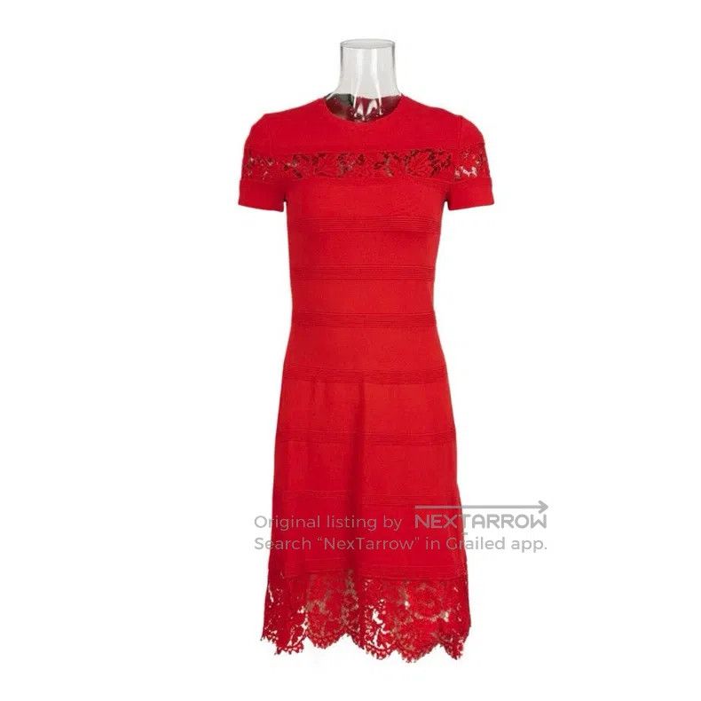 Valentino Valentino Lace cut-out lace crew neck dress Size S / US 4 / IT 40 - 1 Thumbnail