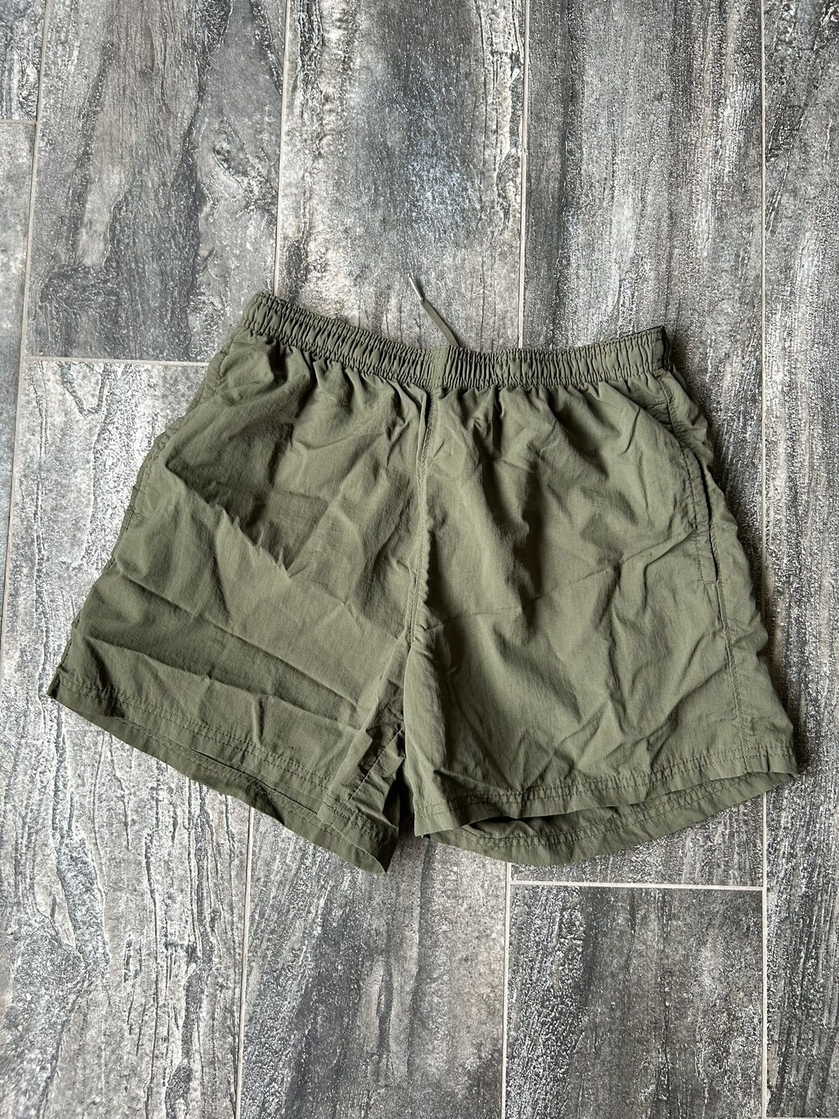 Vintage Olive 5in Shorts Nylon Gym Streetwear