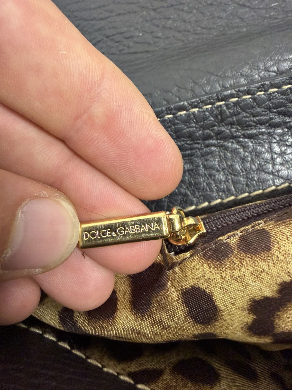 Dolce & Gabbana Dolce & Gabbana Leather Metal Rivets Handbag Size ONE SIZE - 14 Thumbnail