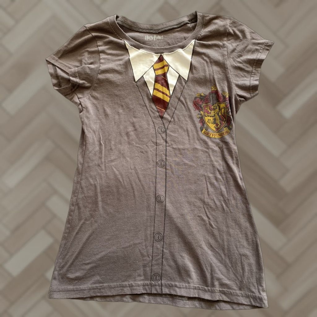Vintage VINTAGE Harry Potter Griffindor Juniors T-Shirt L Crew Neck Short Sleeve Brown Gray / 18-28 Mens Womens Girls Boys Size L / US 10 / IT 46 - 1 Thumbnail