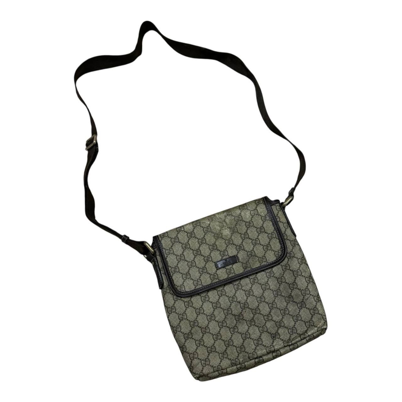 Gucci Vintage Gucci GG Supreme Small Messenger Bag Crossbody Italy Size ONE SIZE - 1 Thumbnail