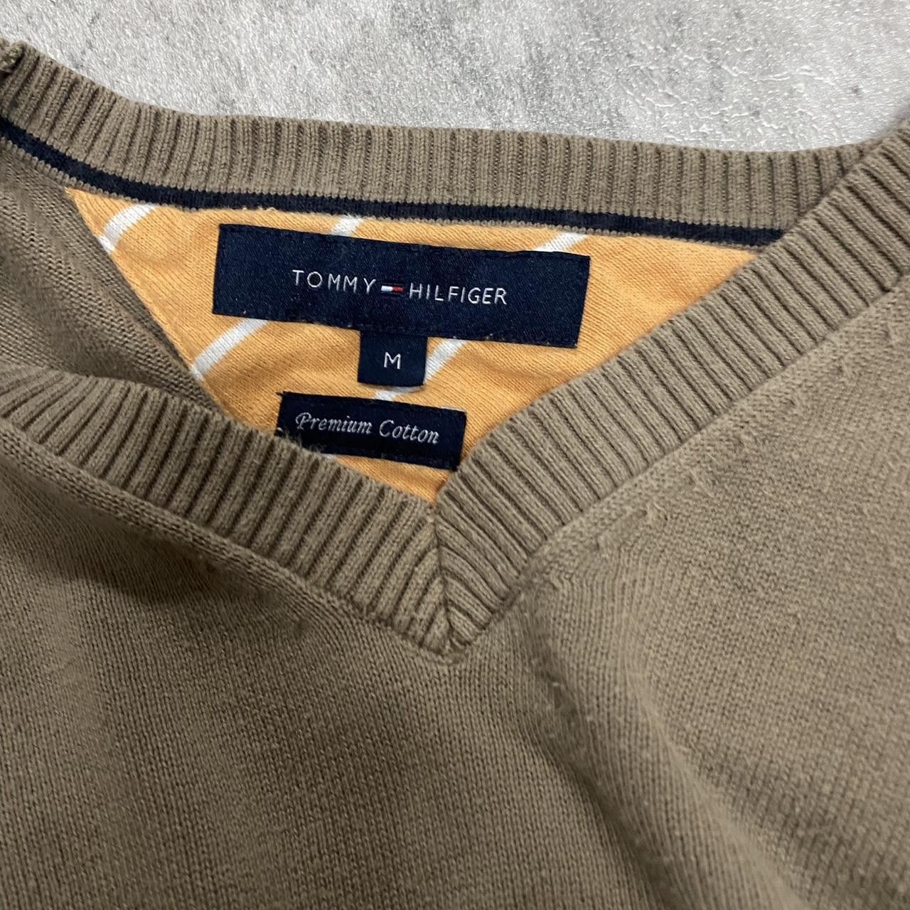 Tommy Hilfiger Brown Sweater Tommy Hilfiger Rap hip hop Boxy 2000s Size US M / EU 48-50 / 2 - 4 Thumbnail