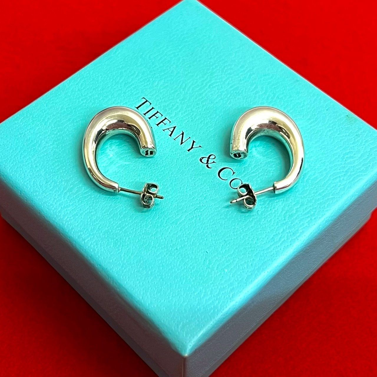 Tiffany & Co. Tiffany & Co. Tiffany & Co. Hoop Earrings Silver 925 Earrings Precious Metal Earrings DUTY FREE for USA Size ONE SIZE - 1 Thumbnail