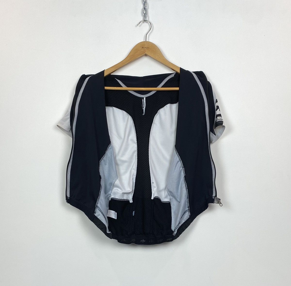 Asos Assos SS.13 Cycling Short Sleeve Jersey Shirt Women’s Size M Size M / US 6-8 / IT 42-44 - 5 Thumbnail