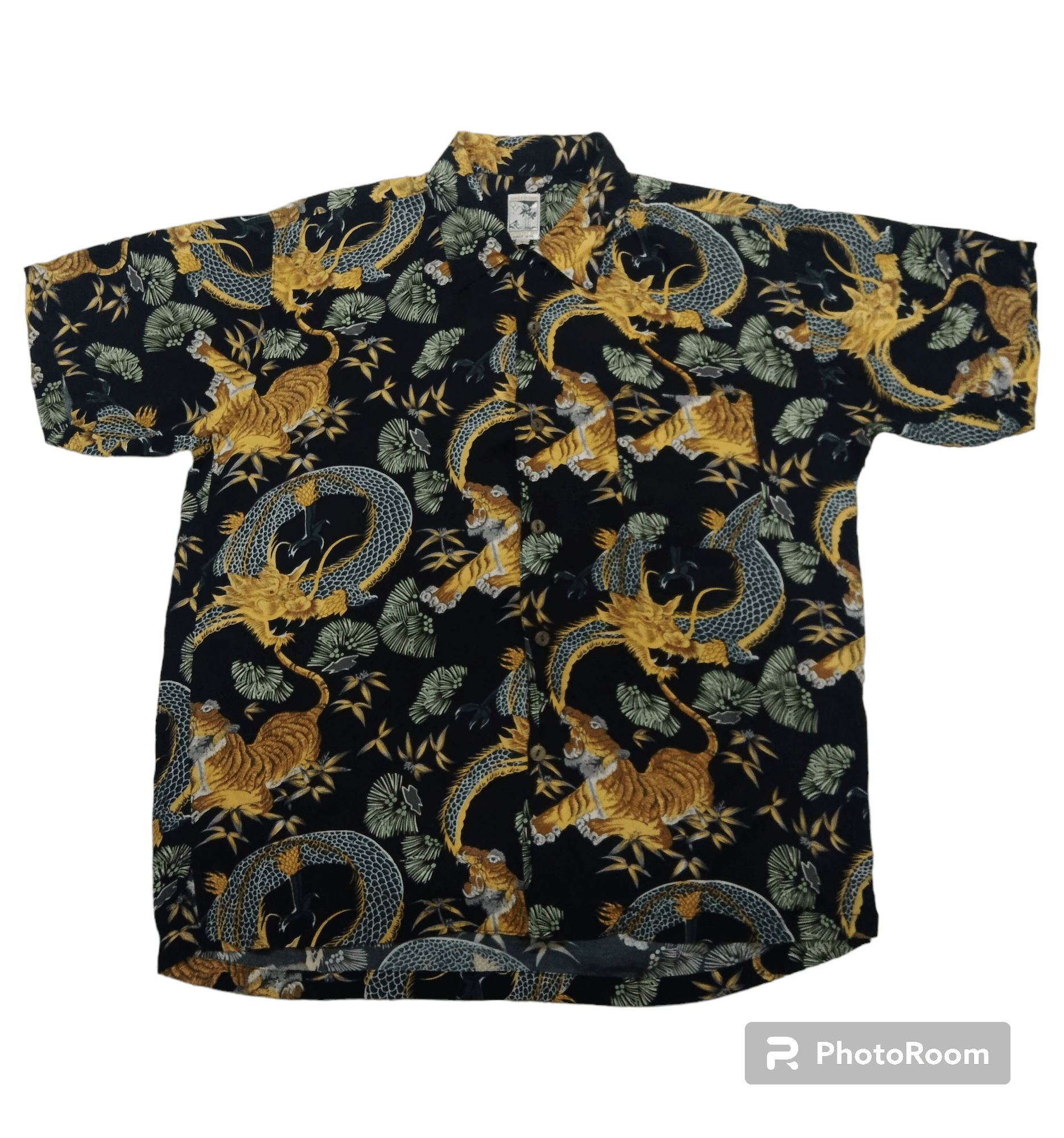 Japanese Brand RAYON TIGER VS DRAGON JUNGLE STORM BUTTON UP Size US L / EU 52-54 / 3 - 1 Thumbnail