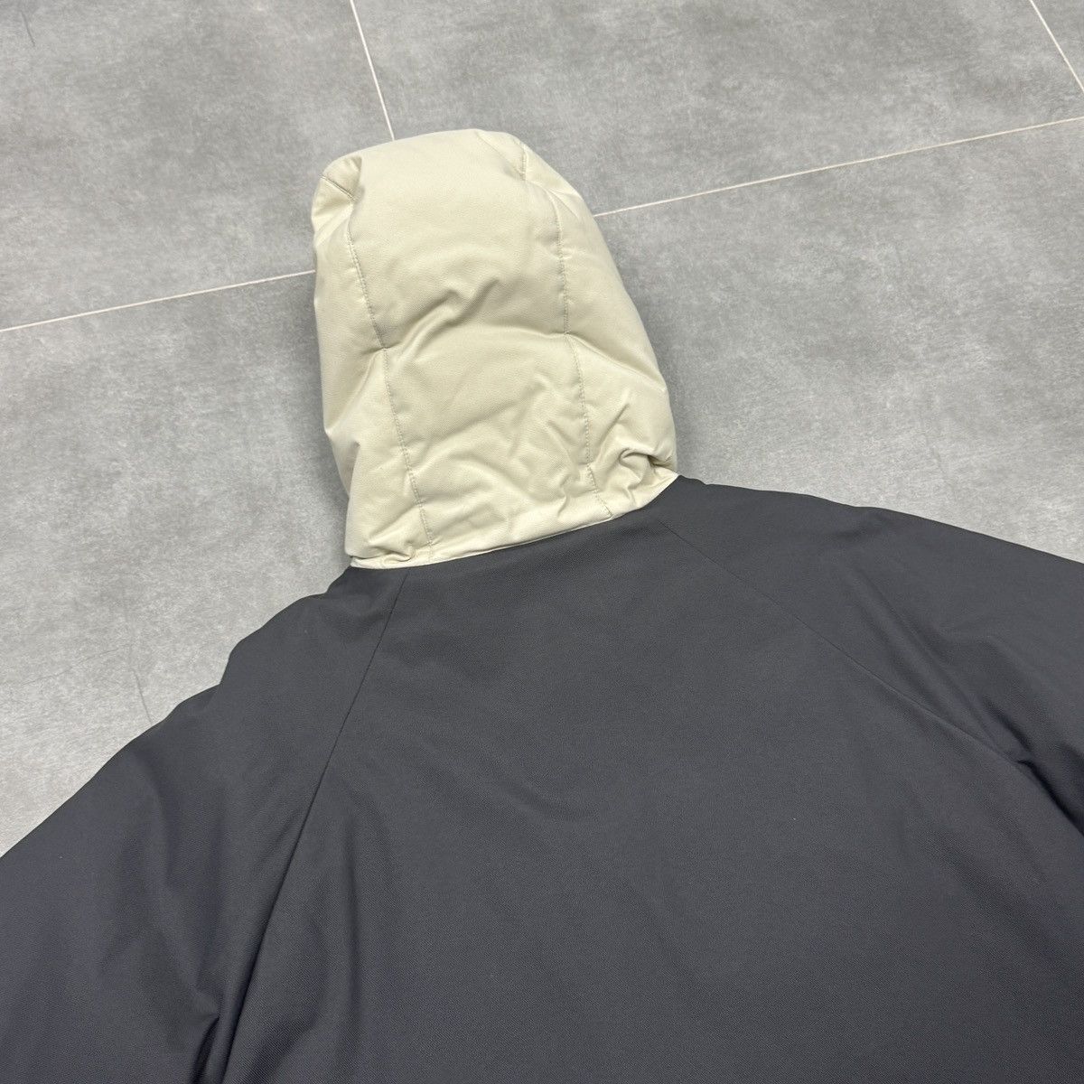 Nike Vintage Nike Nylon Insulated Hooded Jacket 90s Men Size M Size US M / EU 48-50 / 2 - 24 Thumbnail