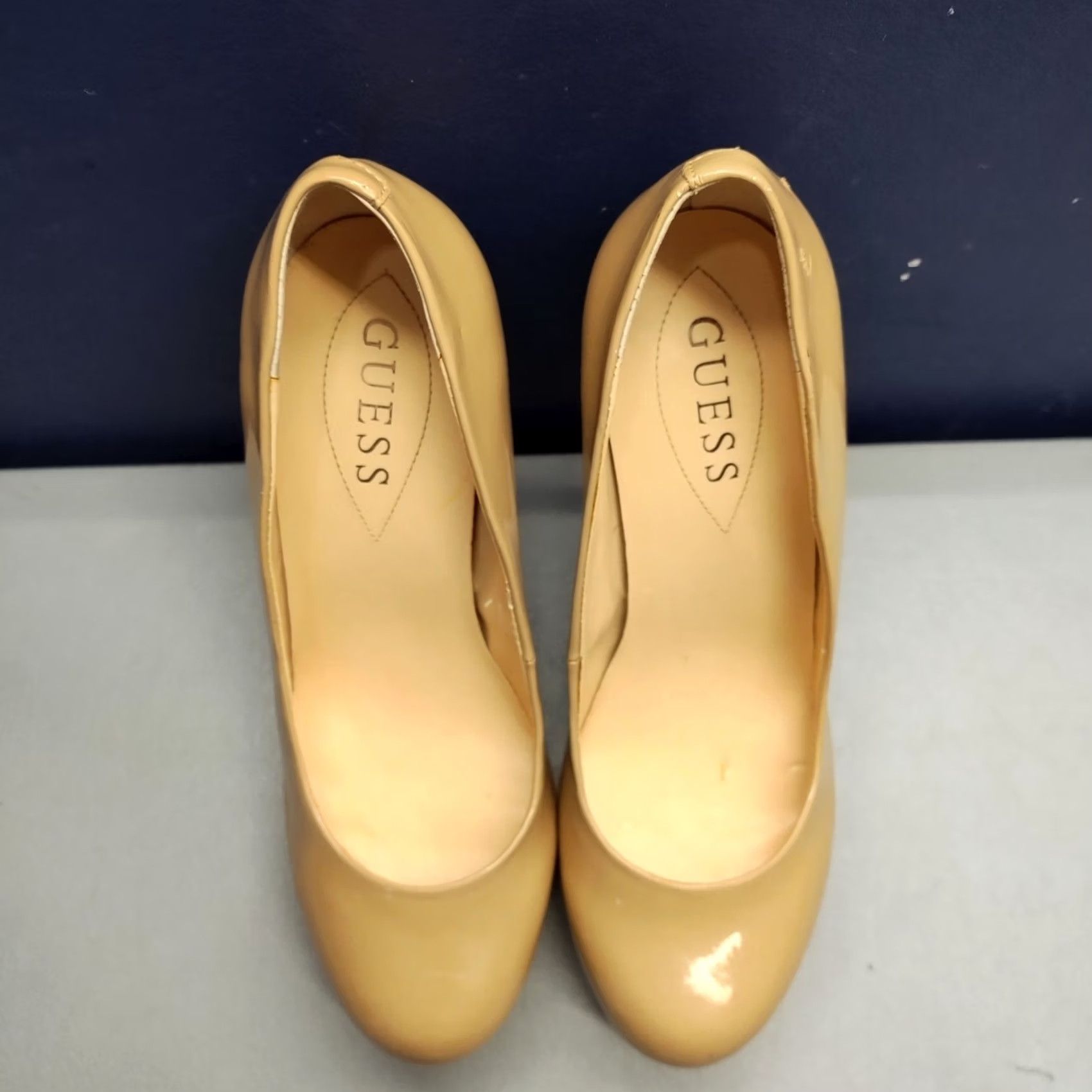 Guess GUESS Platform Pump Heels Womens US Size 6M Tan Patent Leather Slip On Pump Size US 6 / IT 36 - 5 Thumbnail