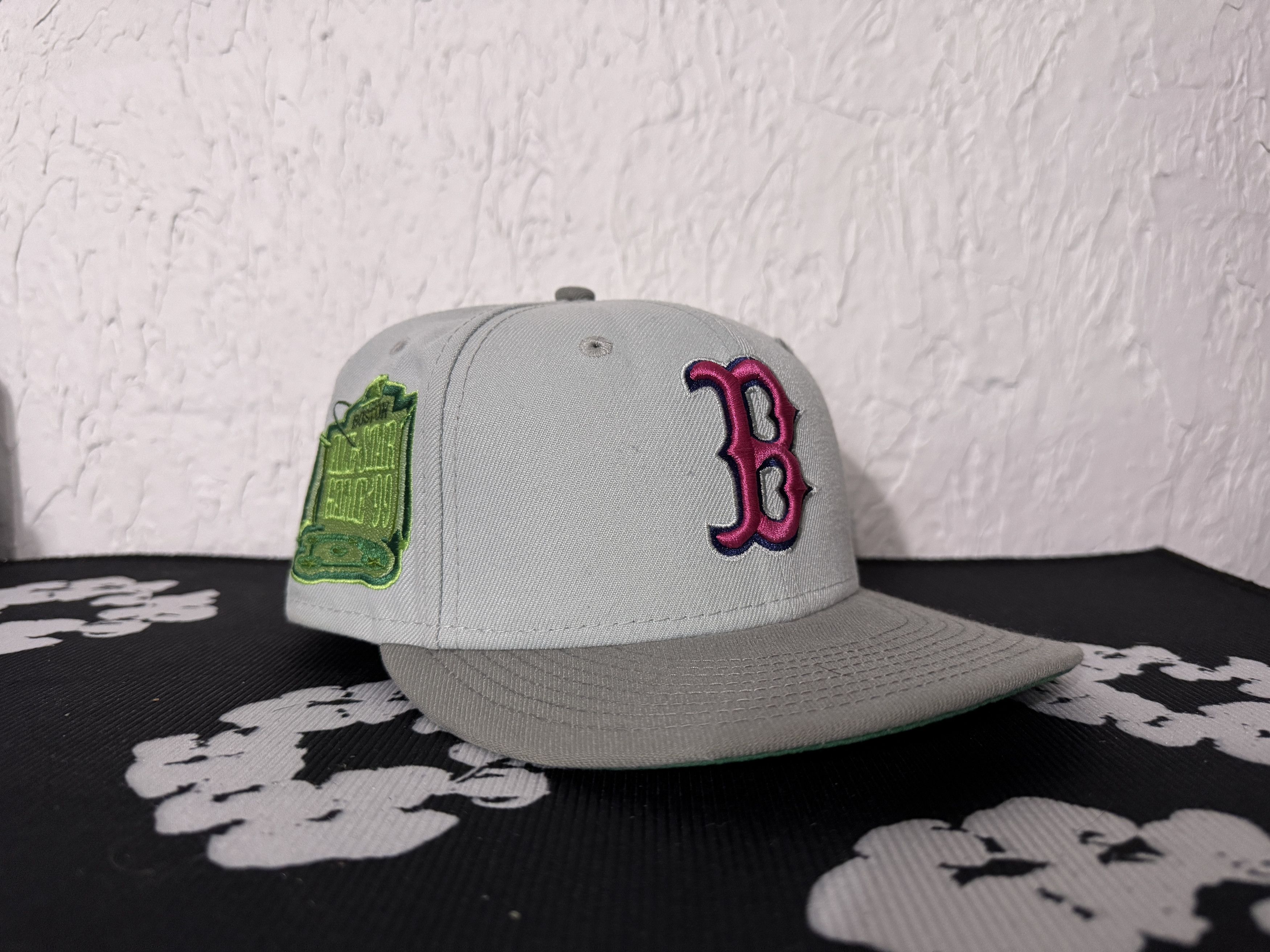 MyFitteds × New Era 7 1/4 - Boston Red Sox - MyFitteds Gameboy Fitted Hat - Gray Size ONE SIZE - 1 Thumbnail