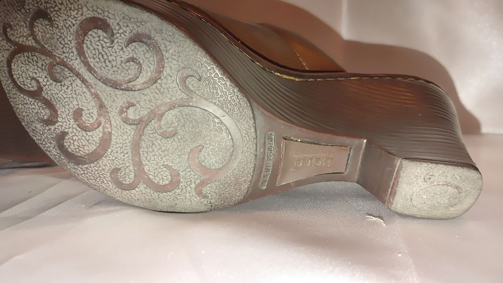 Born Born Natalie Women's Clogs Size 7 Size US 7 / IT 37 - 8 Thumbnail