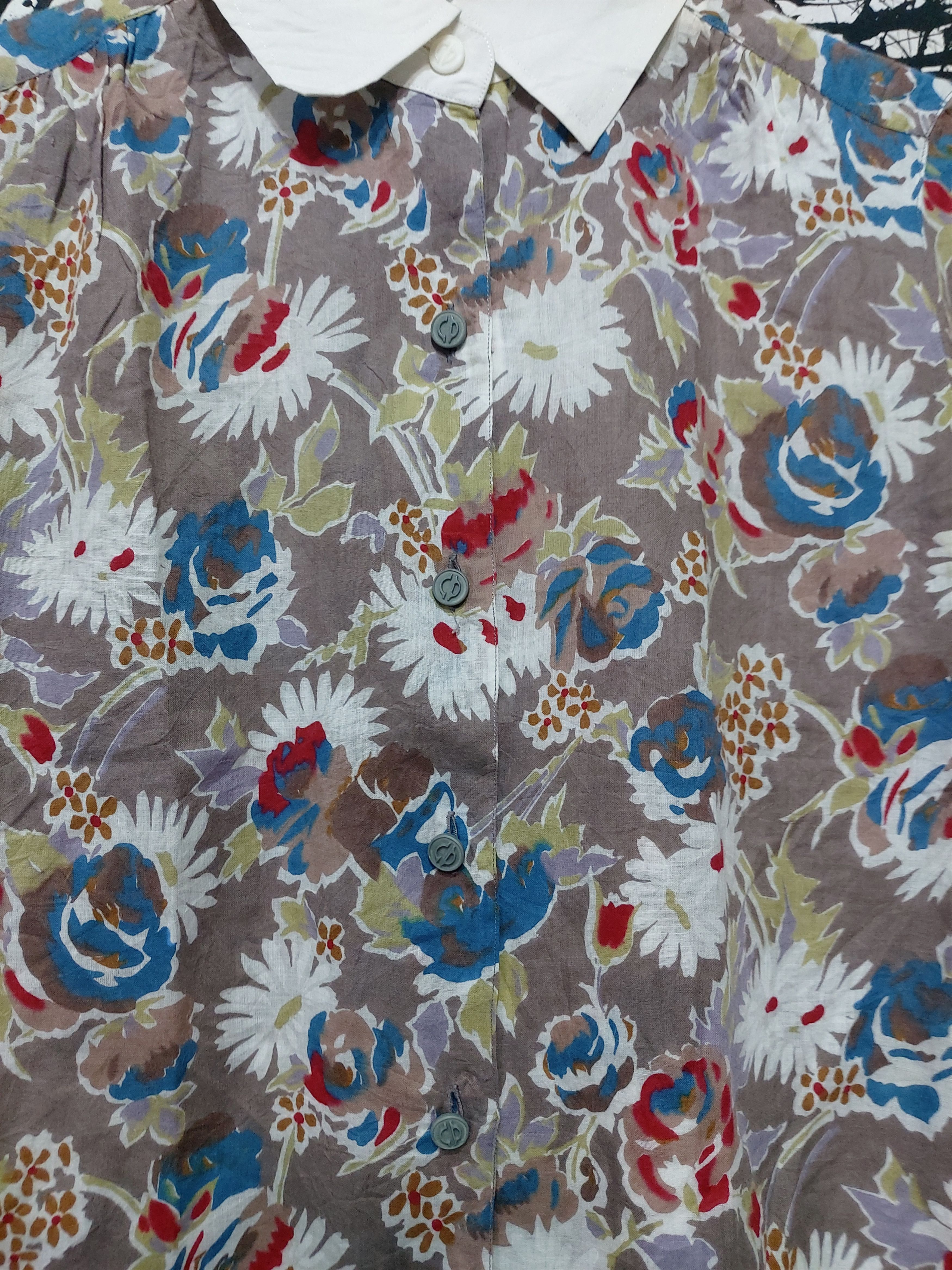 Christian Dior Monsieur CHRISTIAN DIOR PRET-A-PORTER FLOWERS BUTTON UP Size US M / EU 48-50 / 2 - 2 Thumbnail