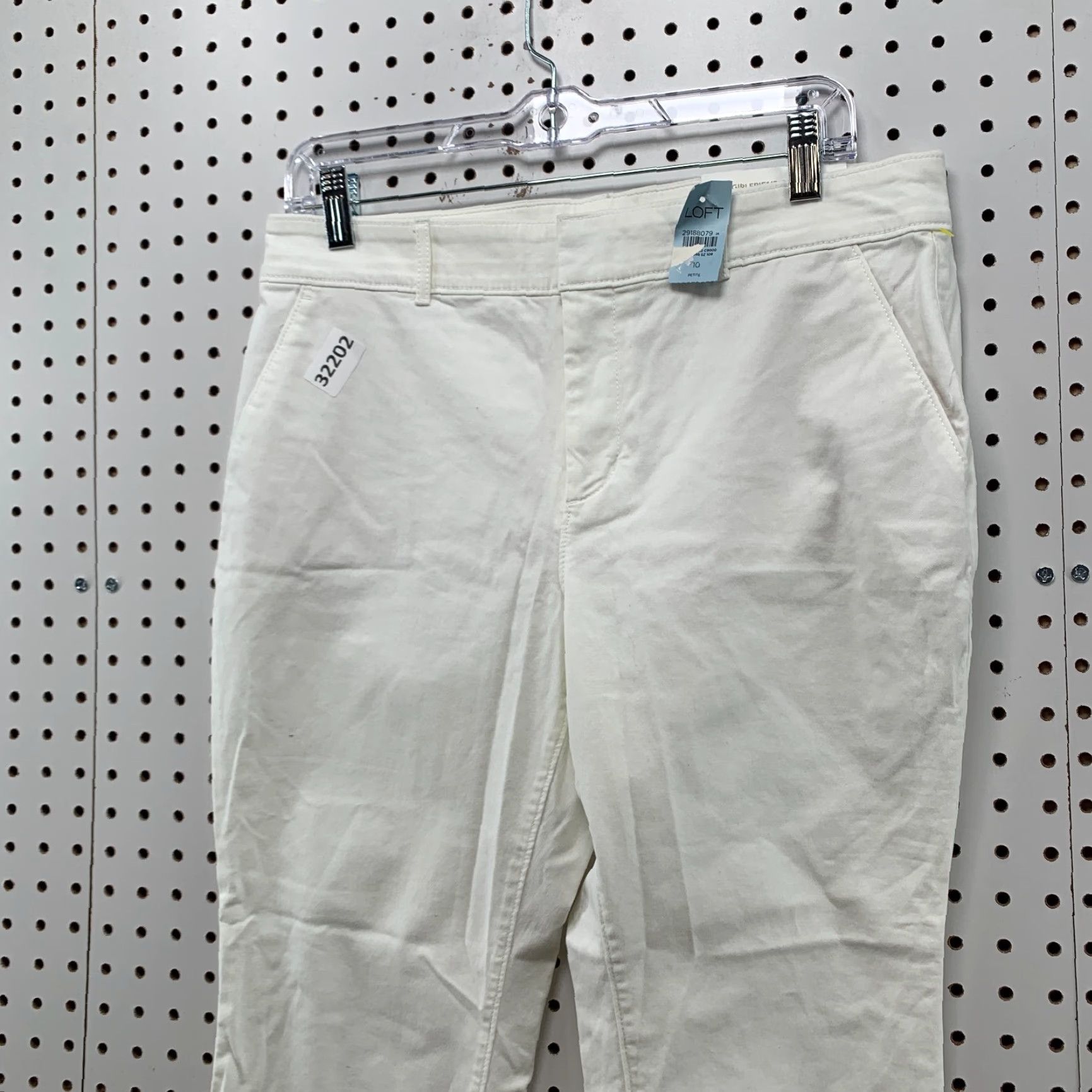 Ann Taylor Loft Girlfriend Chino Pants Women Size 10P Petite White 31x23 NWT Size 32" / US 10 / IT 46 - 3 Thumbnail